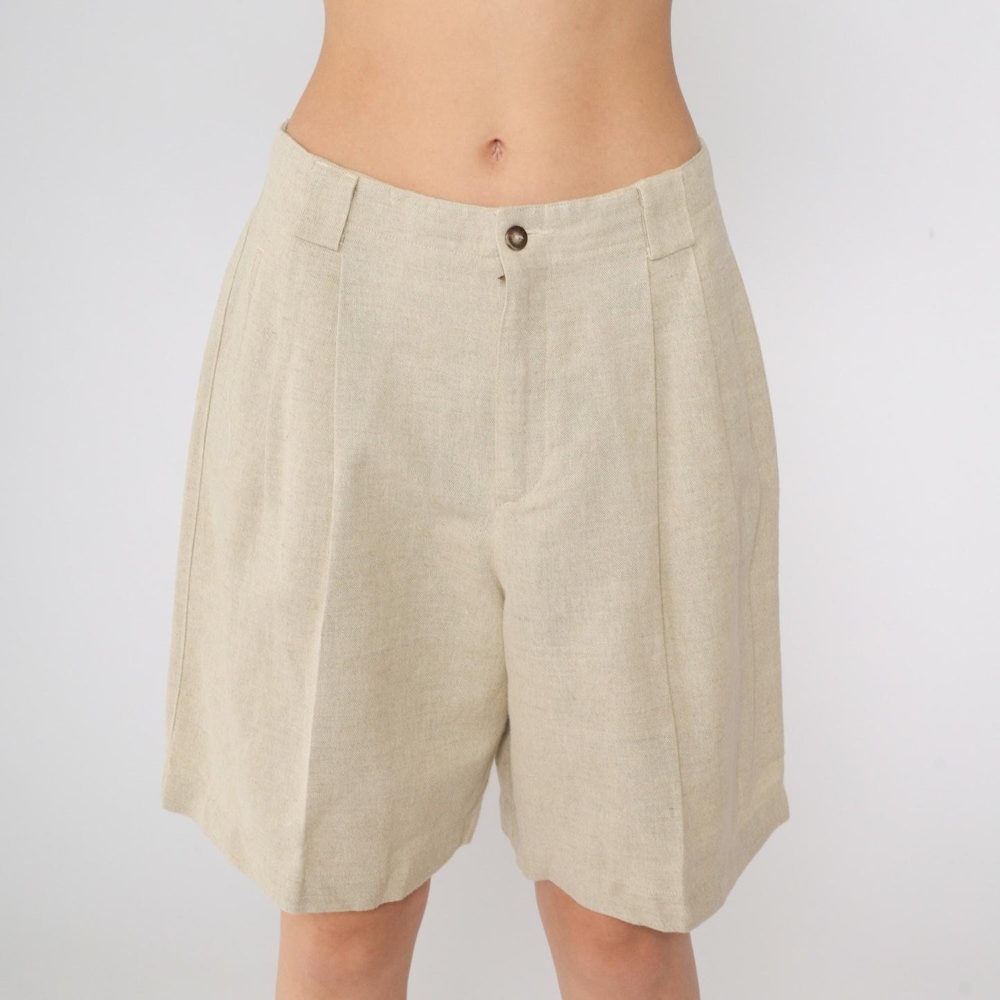 90s Liz Claiborne Pleated Shorts Beige Linen High Waist Medium