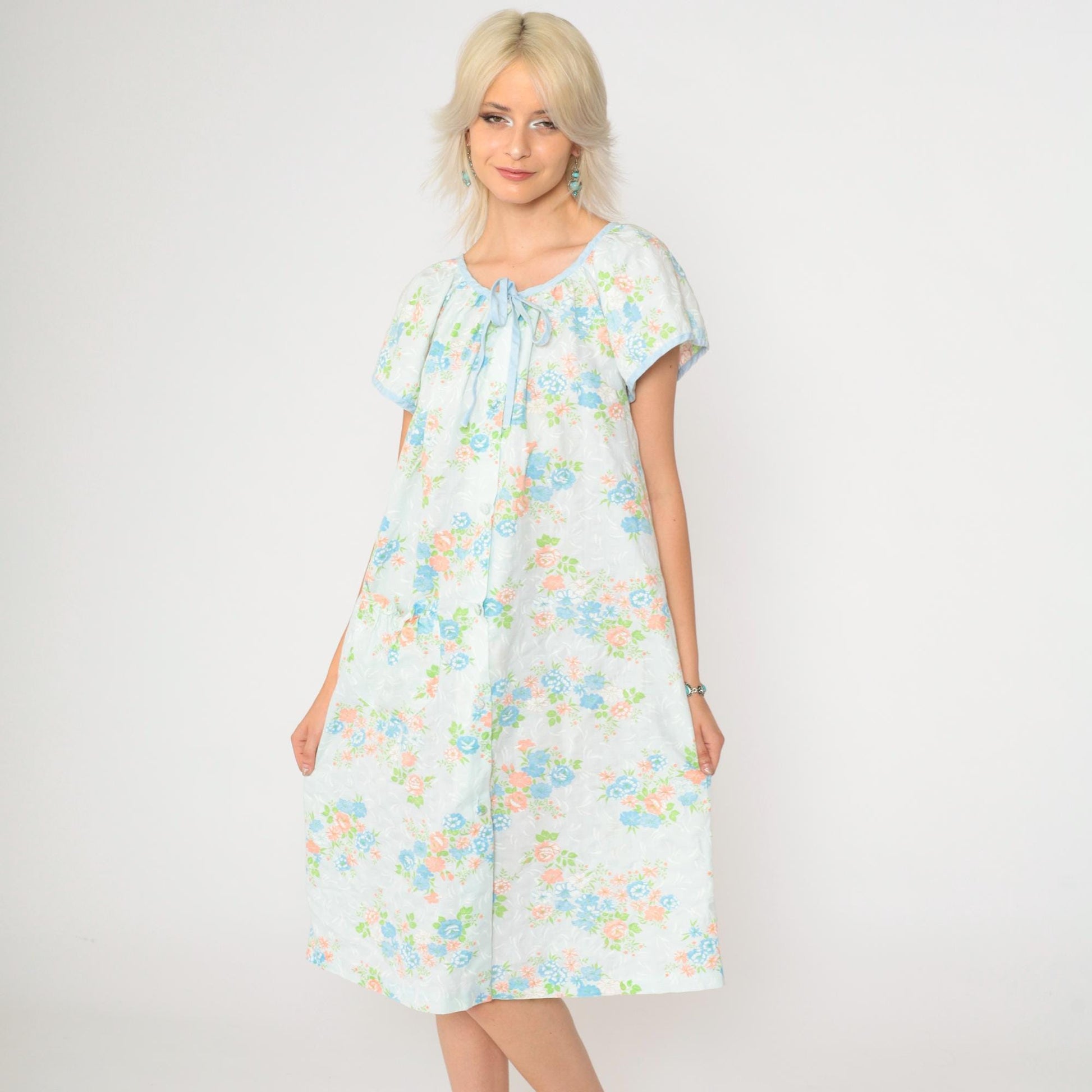 70s Floral Midi Lounge Dress Button-Up Short Sleeve Blue Peach Print Medium M