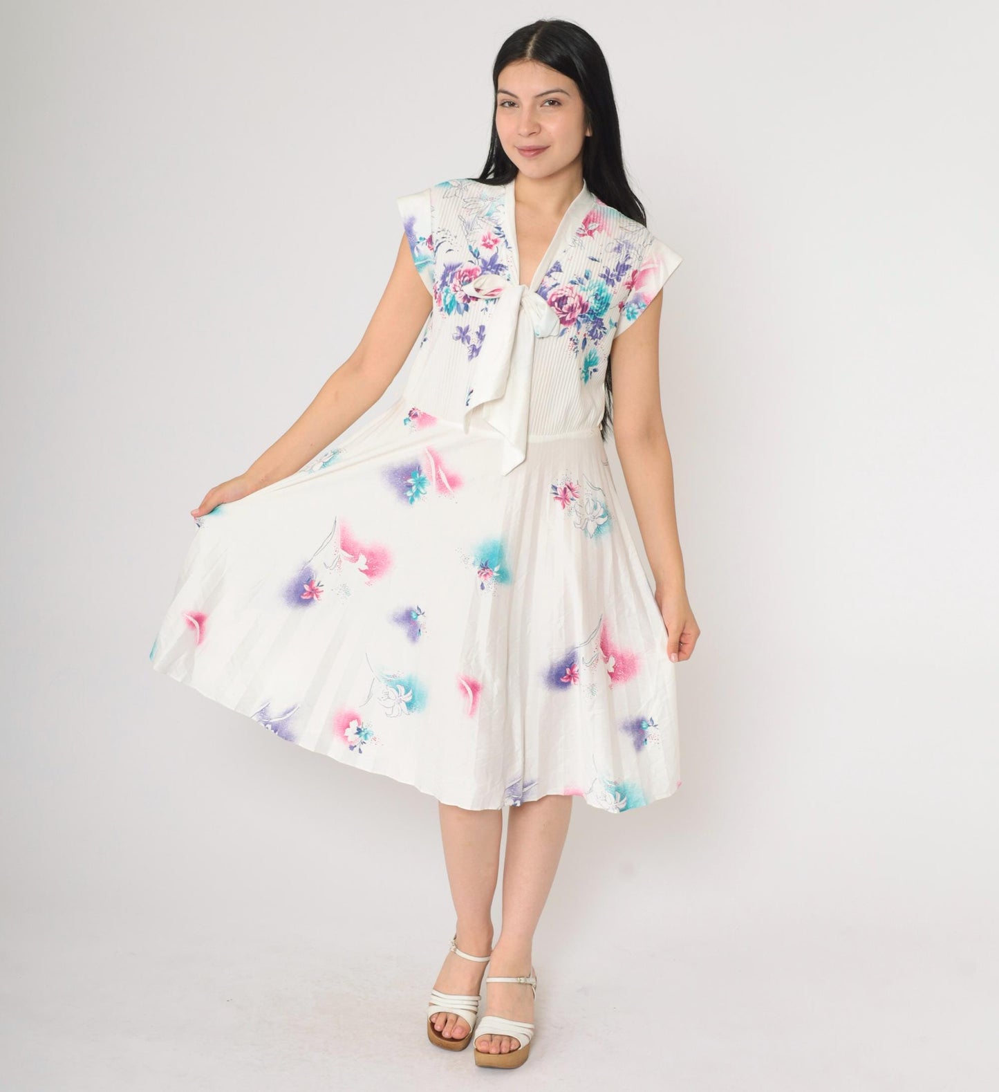 70s Floral Ascot Midi Dress White Cap Sleeve High Waist Pleated Small