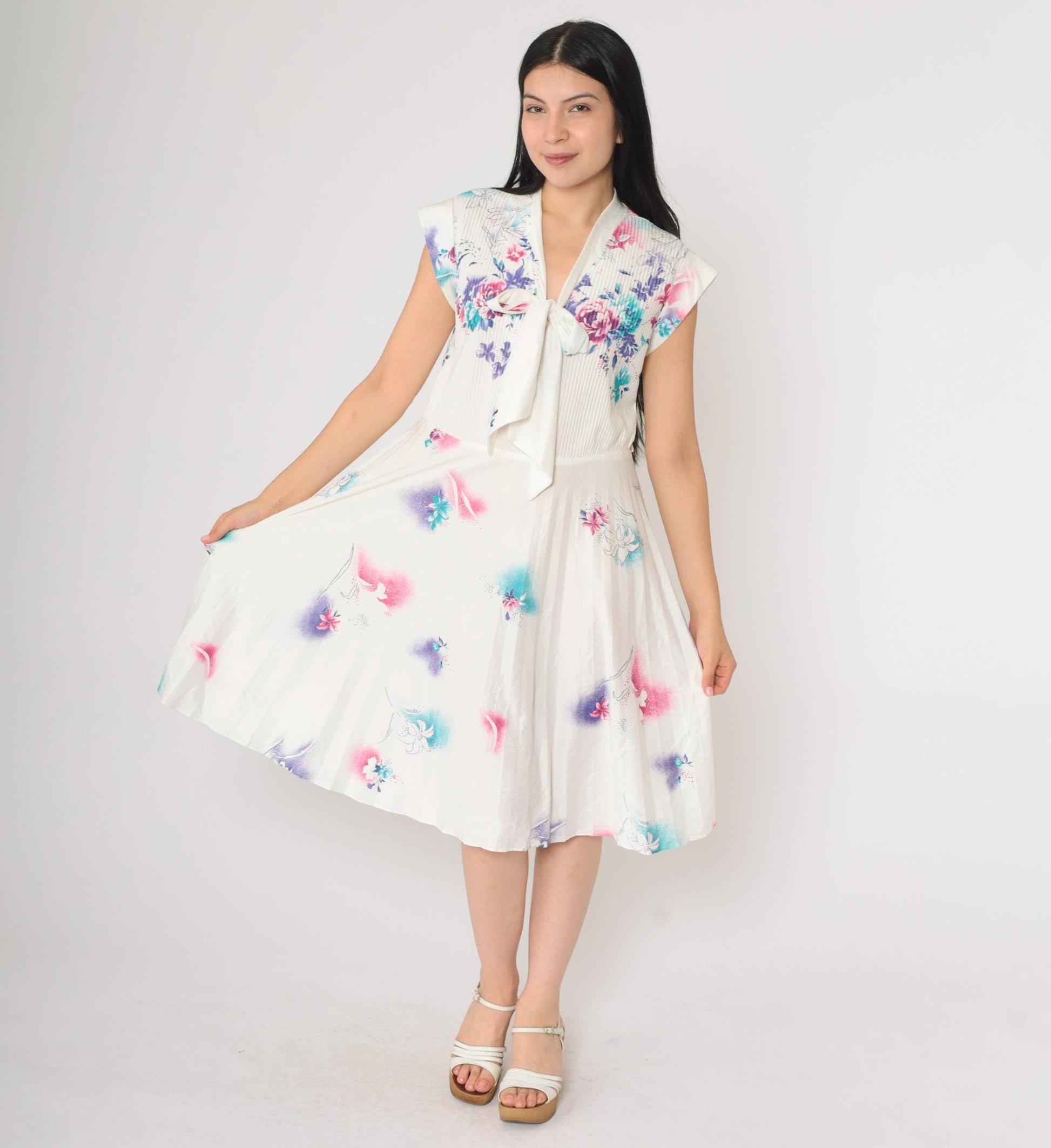 70s Floral Ascot Midi Dress White Cap Sleeve High Waist Pleated Small