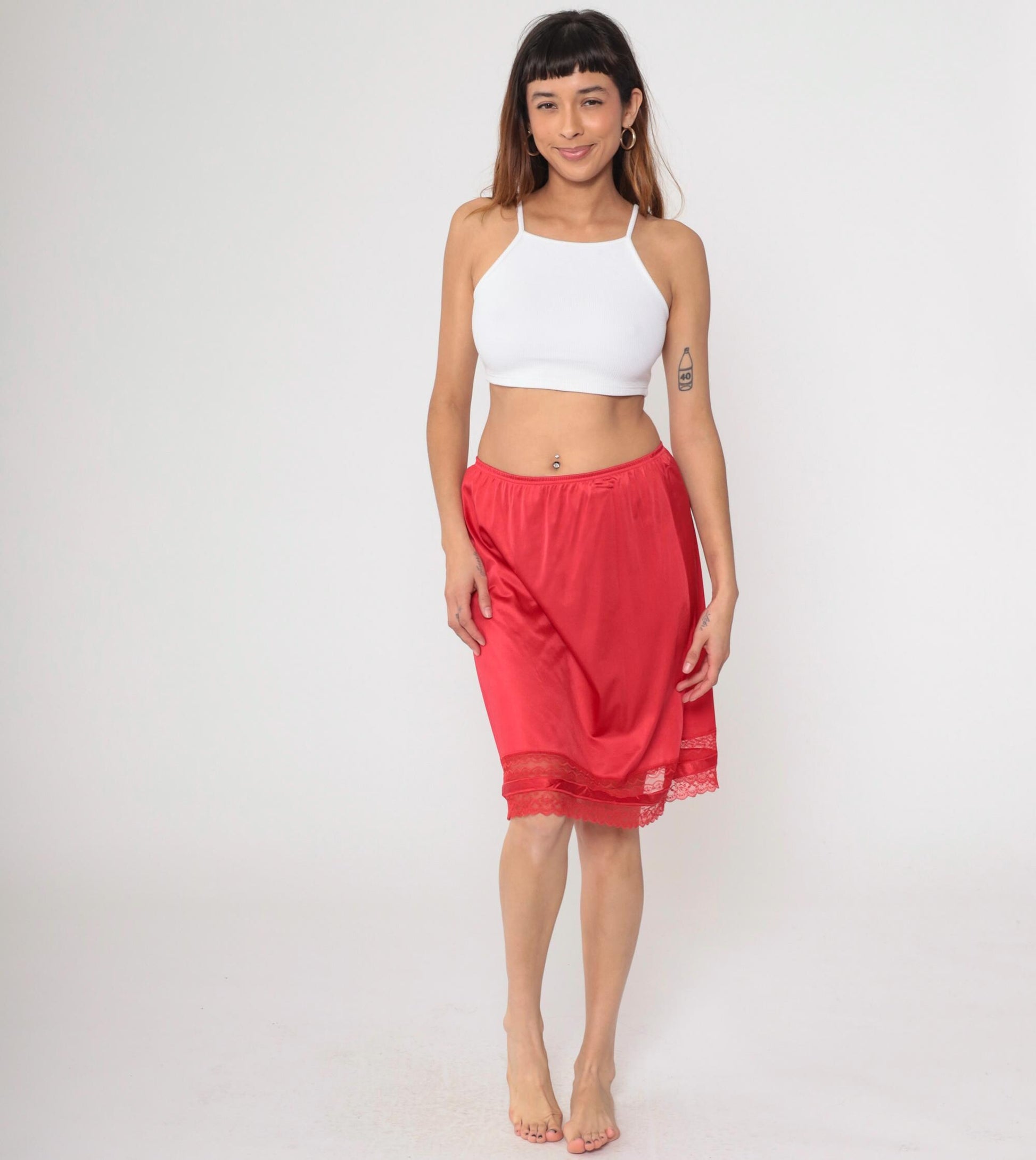 80s Vanity Fair Red Lace Half Slip Knee-Length Nylon Medium