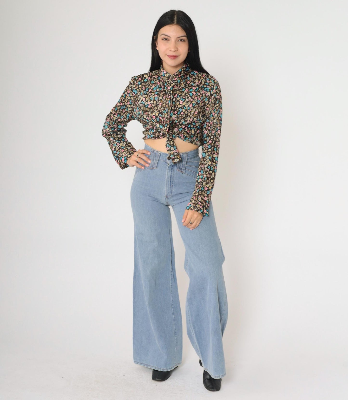 70s Calico Floral Black Button-Up Shirt Long Sleeve Flower Print Medium