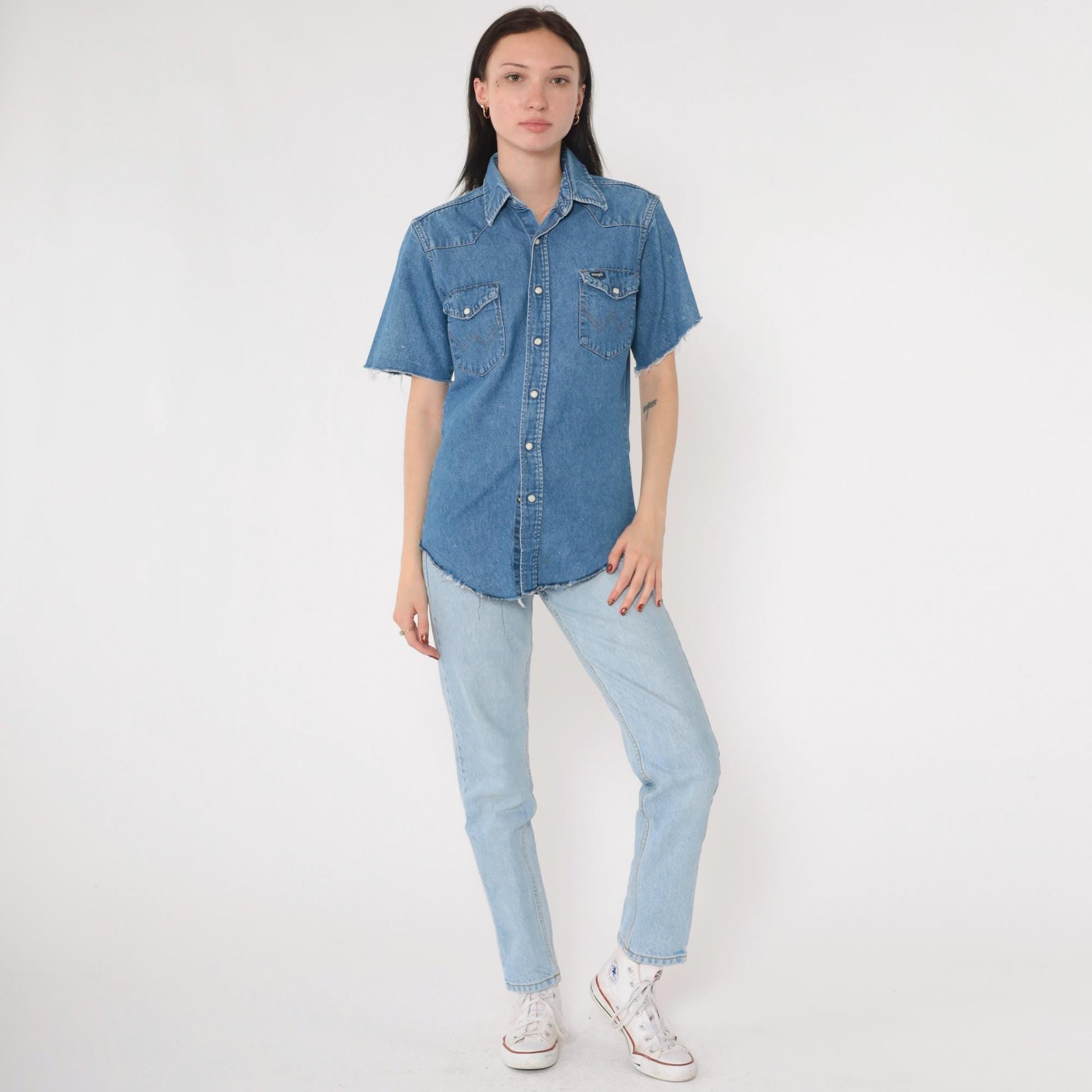 90s Wrangler Blue Denim Western Shirt Pearl Snap Cutoff Sleeves Small