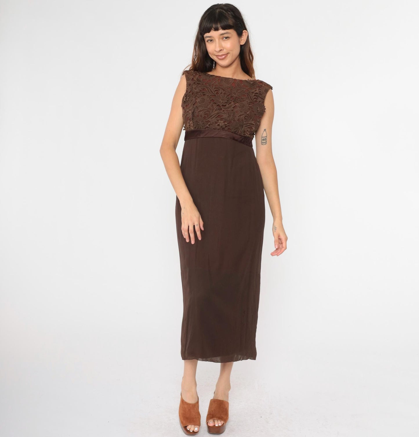 1960s Brown Lace Empire Waist Maxi Dress V Back Bow Sleeveless Medium 8