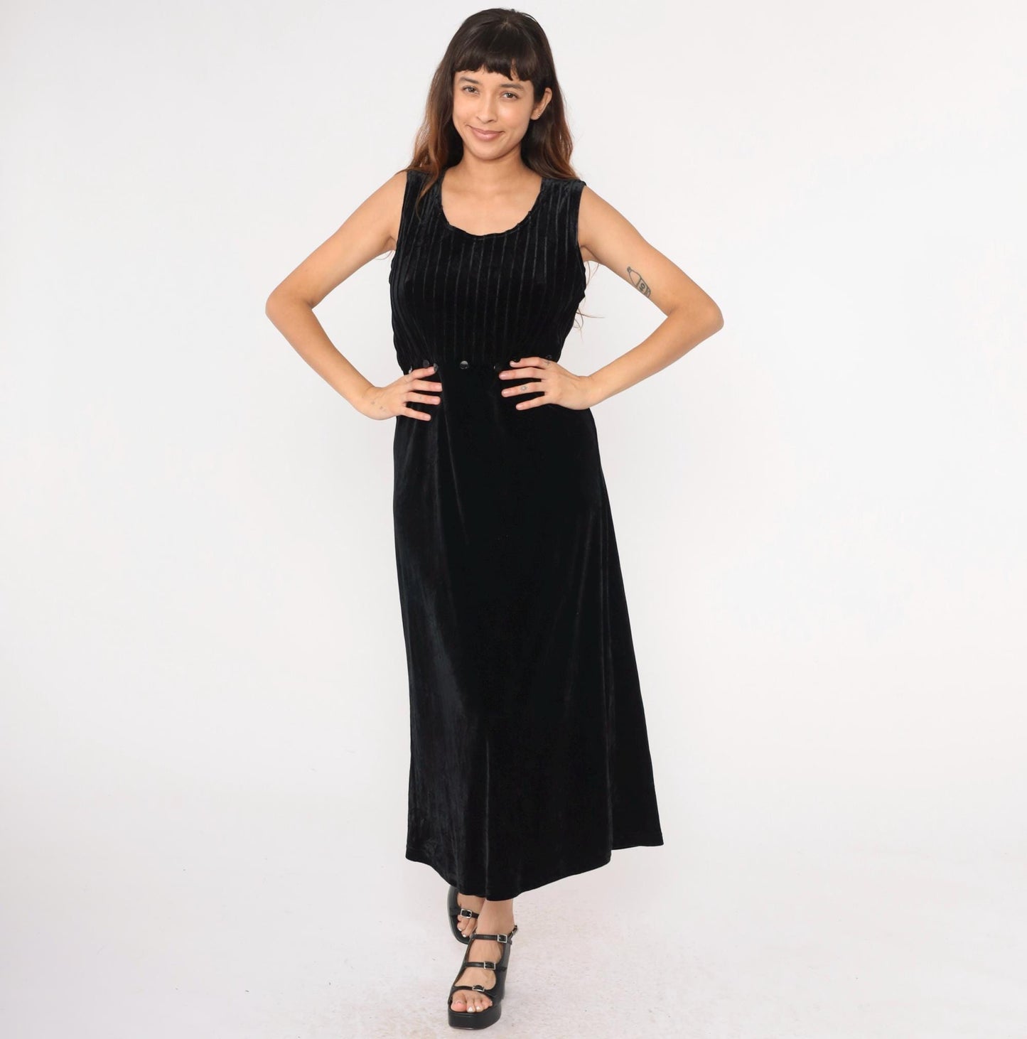 90s Black Velvet Maxi Dress High Waist Scoop Neck Sleeveless Medium