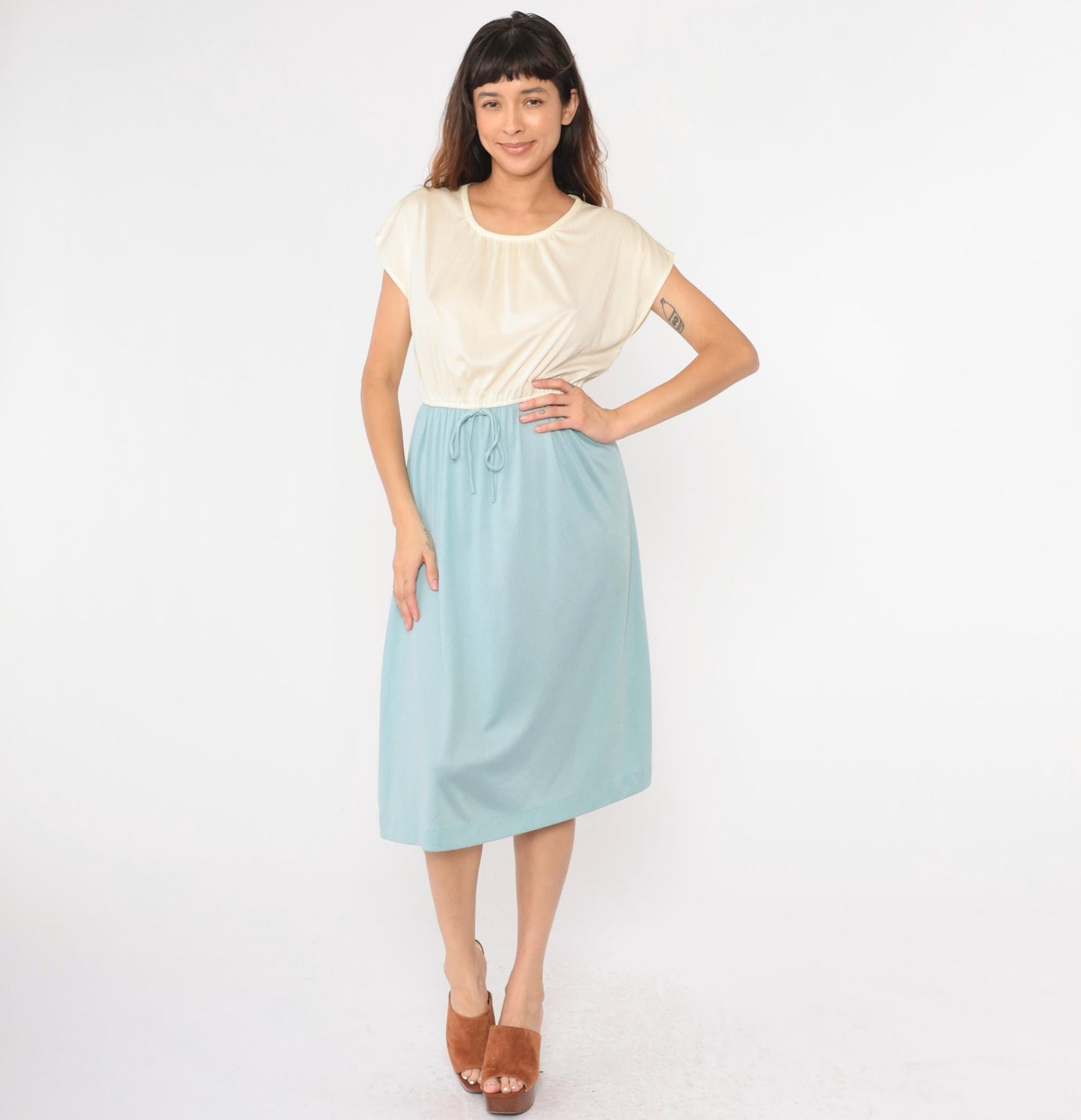 70s Color Block Midi Dress Baby Blue Cream Cap Sleeve Elastic Waist Medium