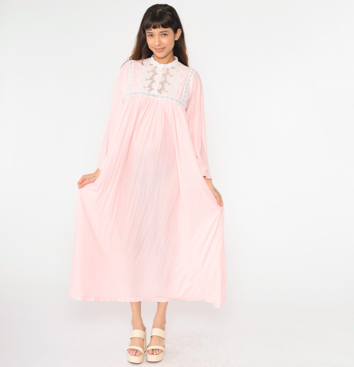 80s Baby Pink Floral Embroidered Lace Cutwork Maxi Nightgown Long Sleeve Large L