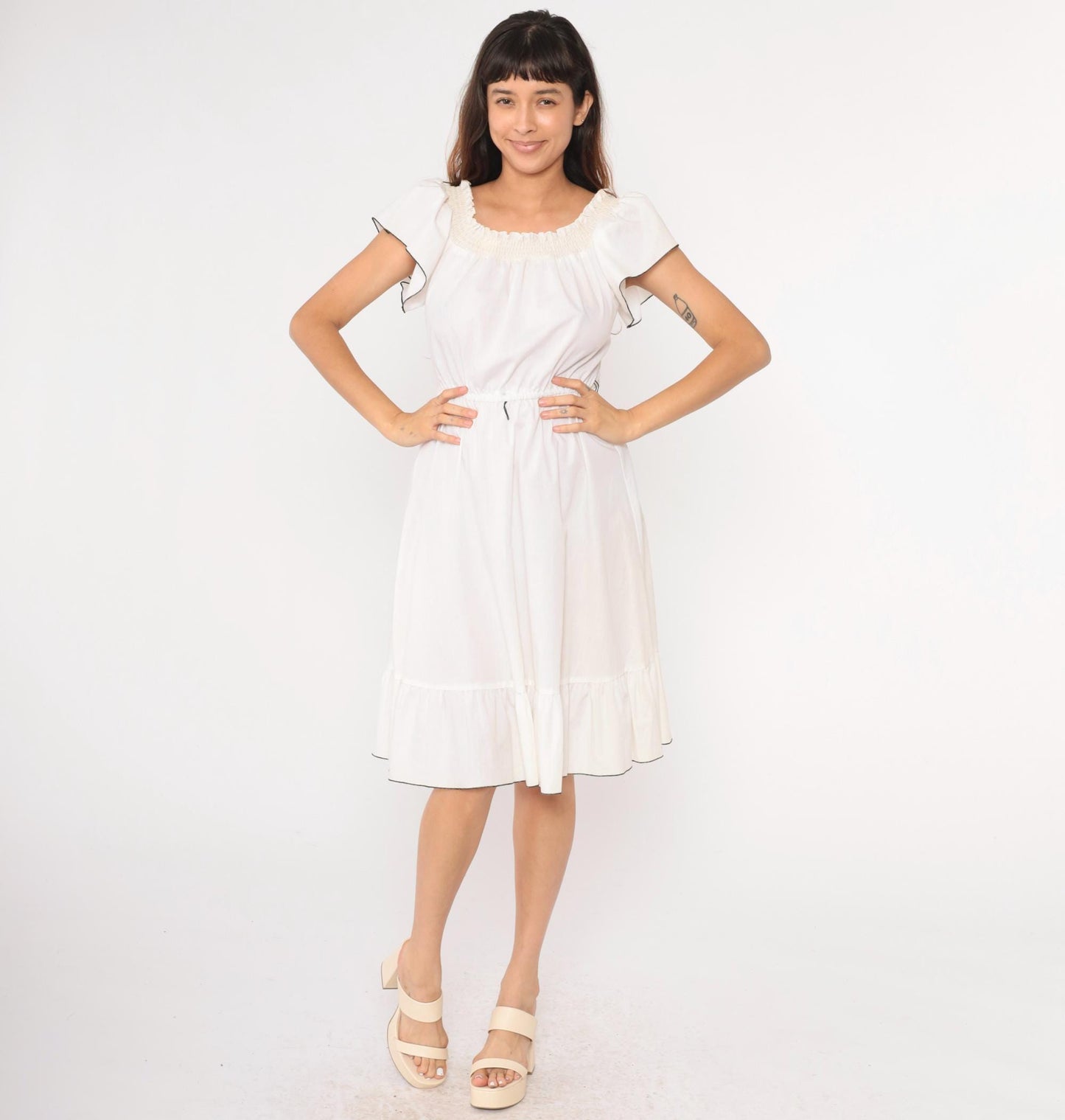 80s White Peasant Dress Smocked Neckline Flutter Sleeve Midi Medium