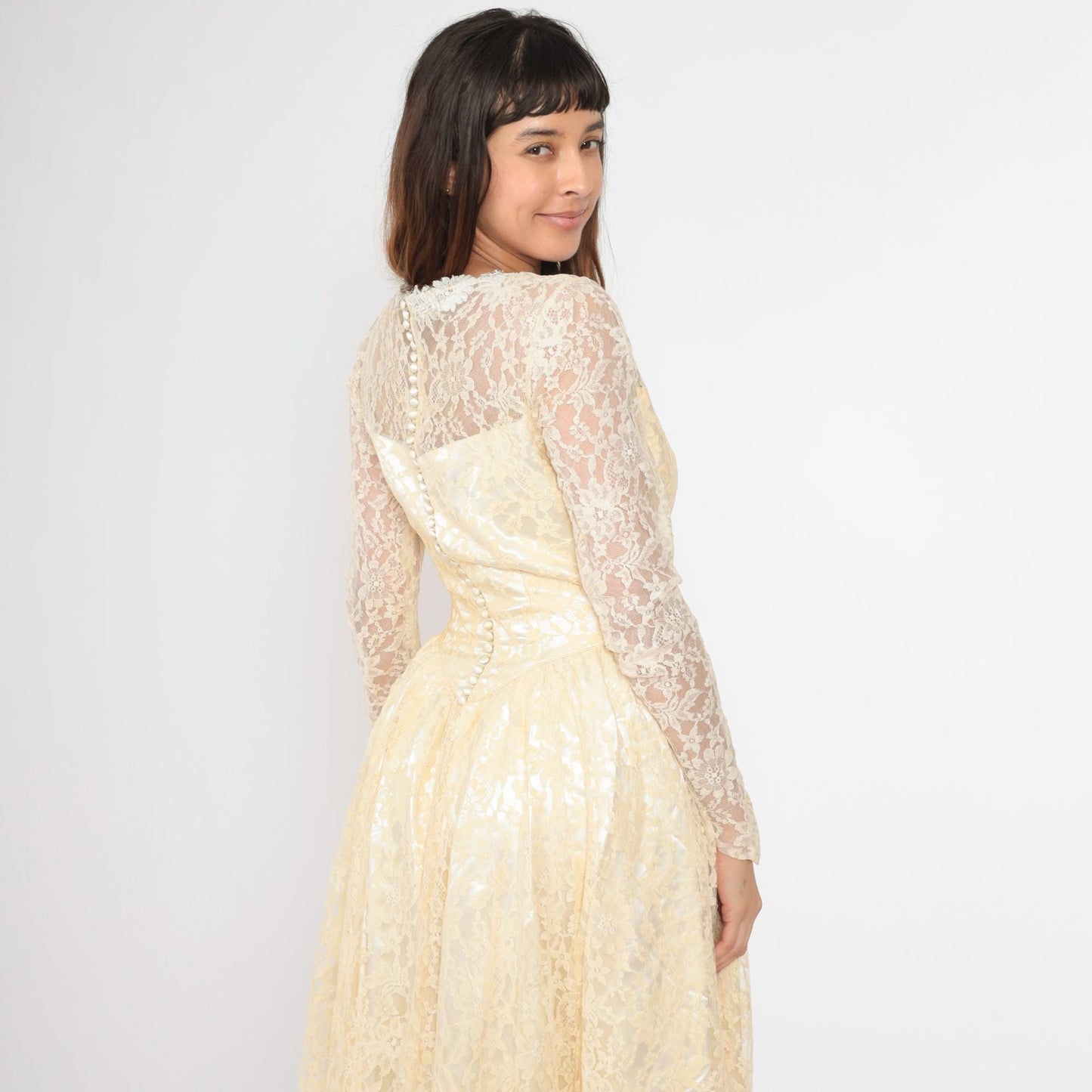 1950s Ivory Lace Wedding Dress Button Back Scalloped Neckline Maxi Medium 8