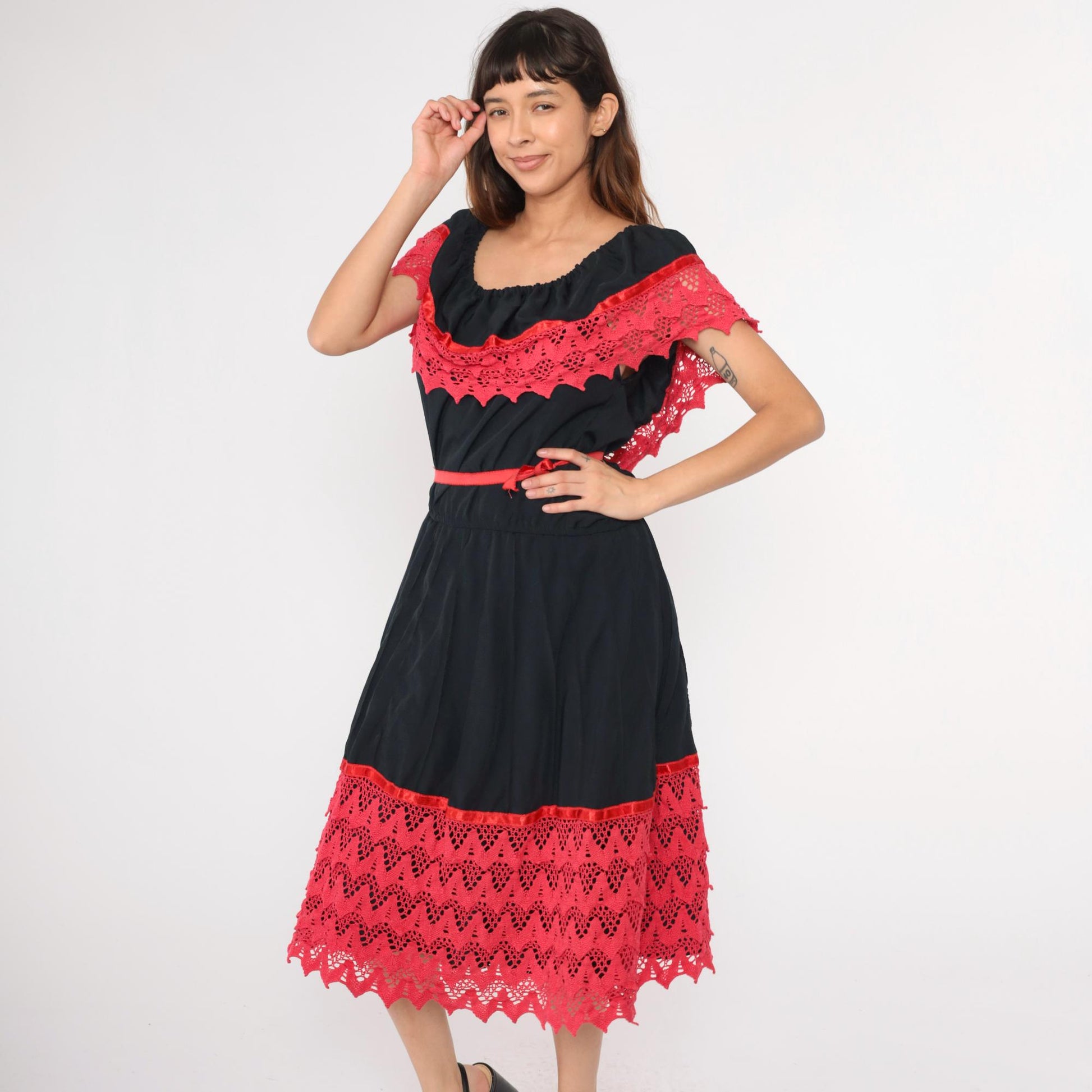 80s Black Peasant Dress Fuchsia Crochet Lace Off-Shoulder Midi Medium Large