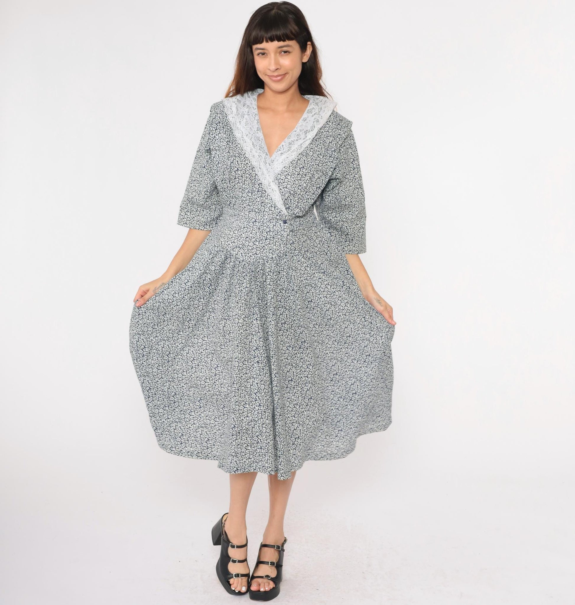 80s Blue Floral Midi Dress White Lace Collar Faux Wrap 3/4 Sleeve Medium