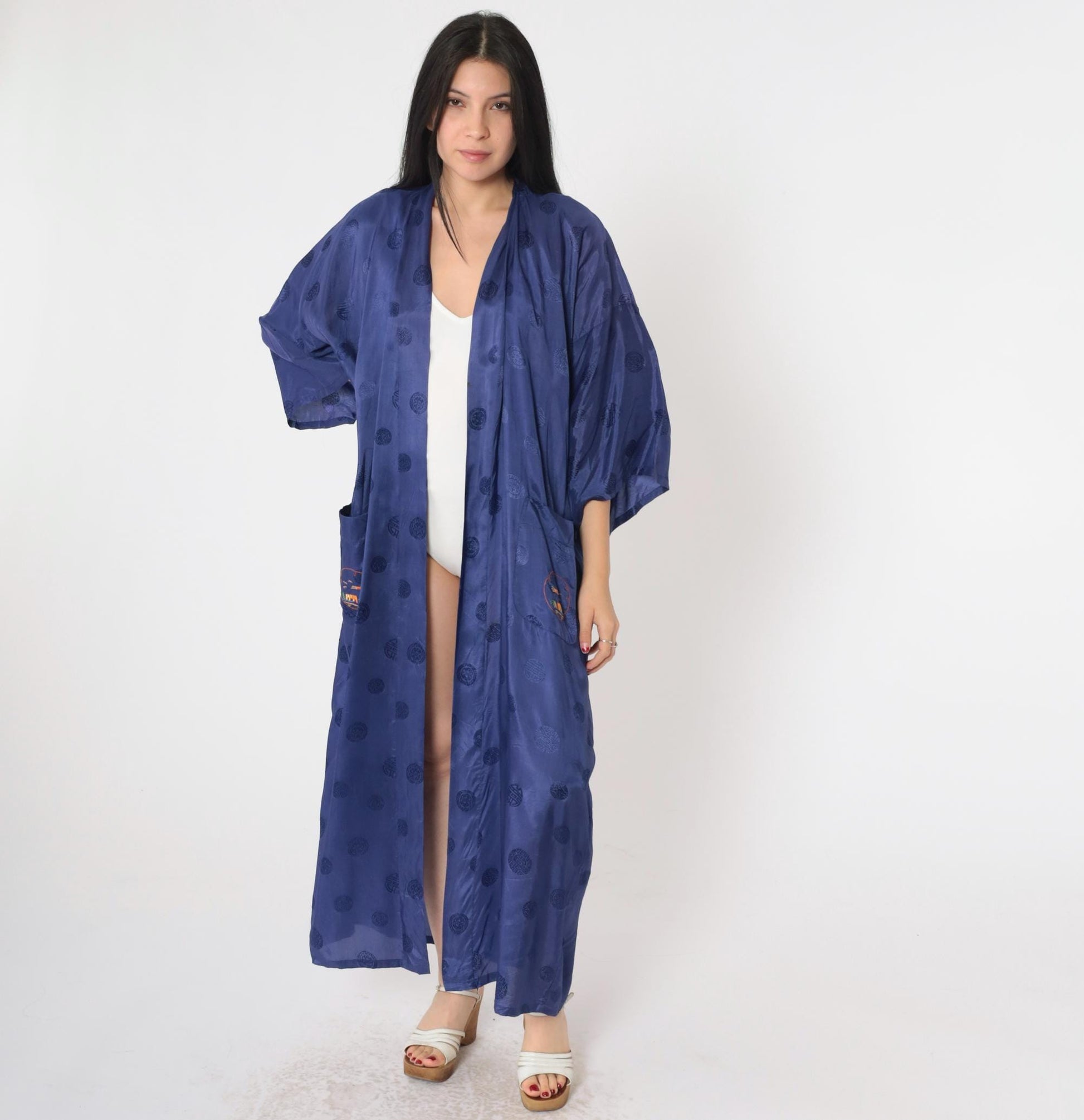 80s Dark Blue Embroidered Japanese Village Kimono Robe Maxi Wrap Extra Large