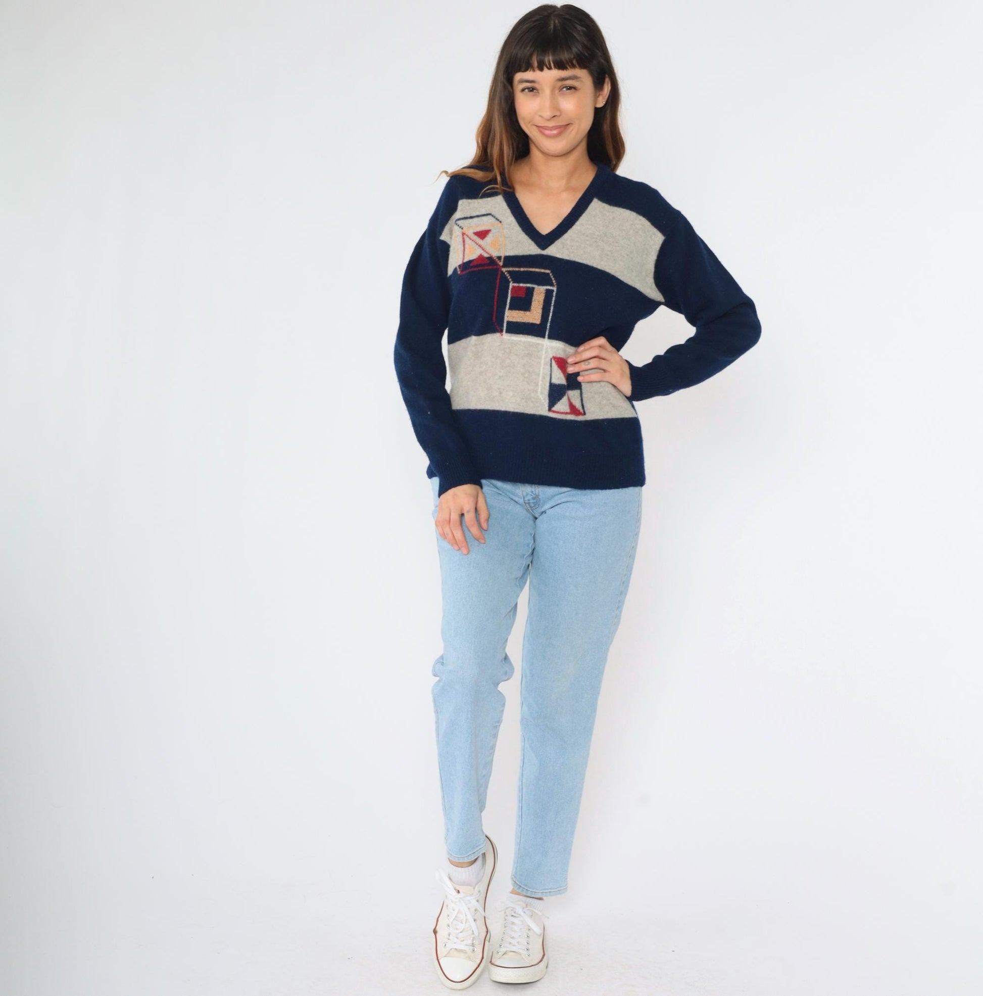 80s Geometric Cube Striped Wool V-Neck Sweater Navy Grey Medium