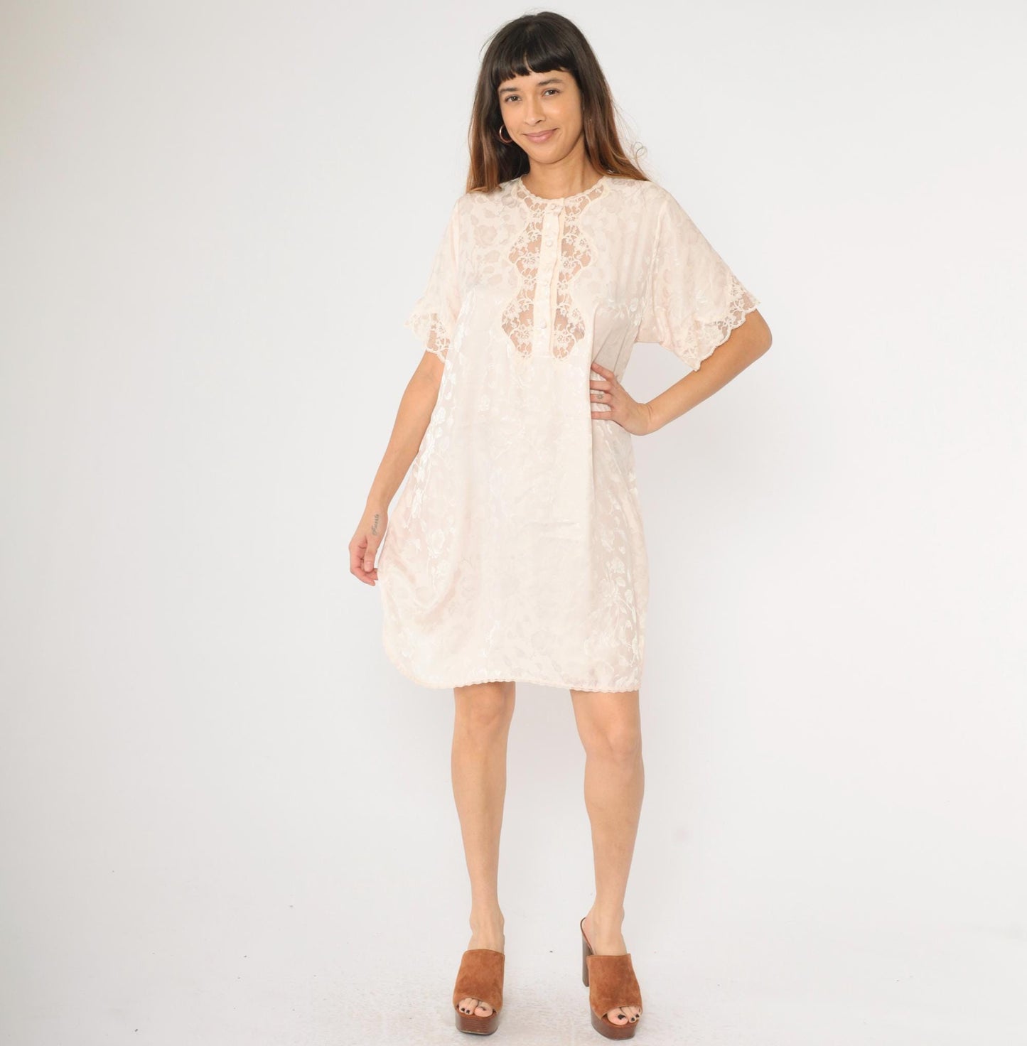 90s Barbizon Baby Pink Floral Embossed Nightgown Lace Trim Mini Large L