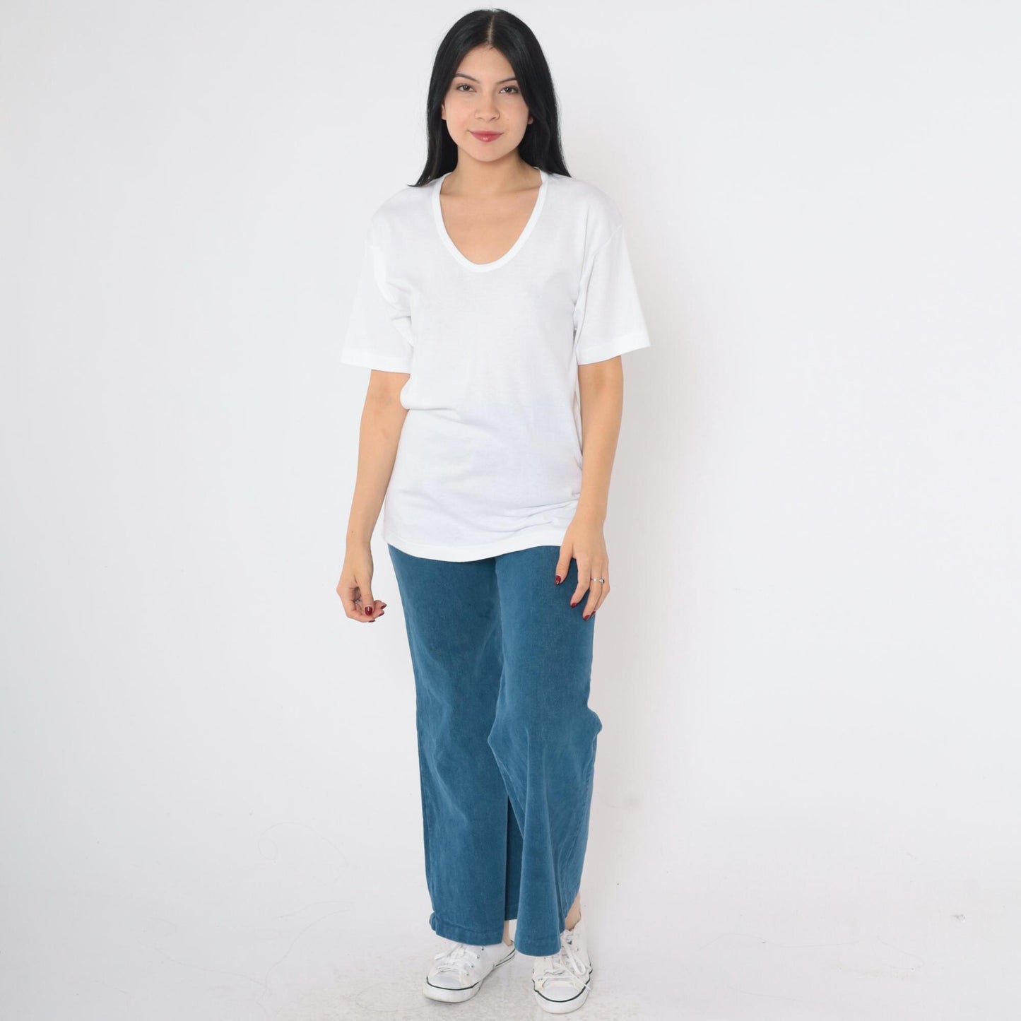 80s BVD Plain White Scoop Neck T-Shirt Cotton Blend Medium
