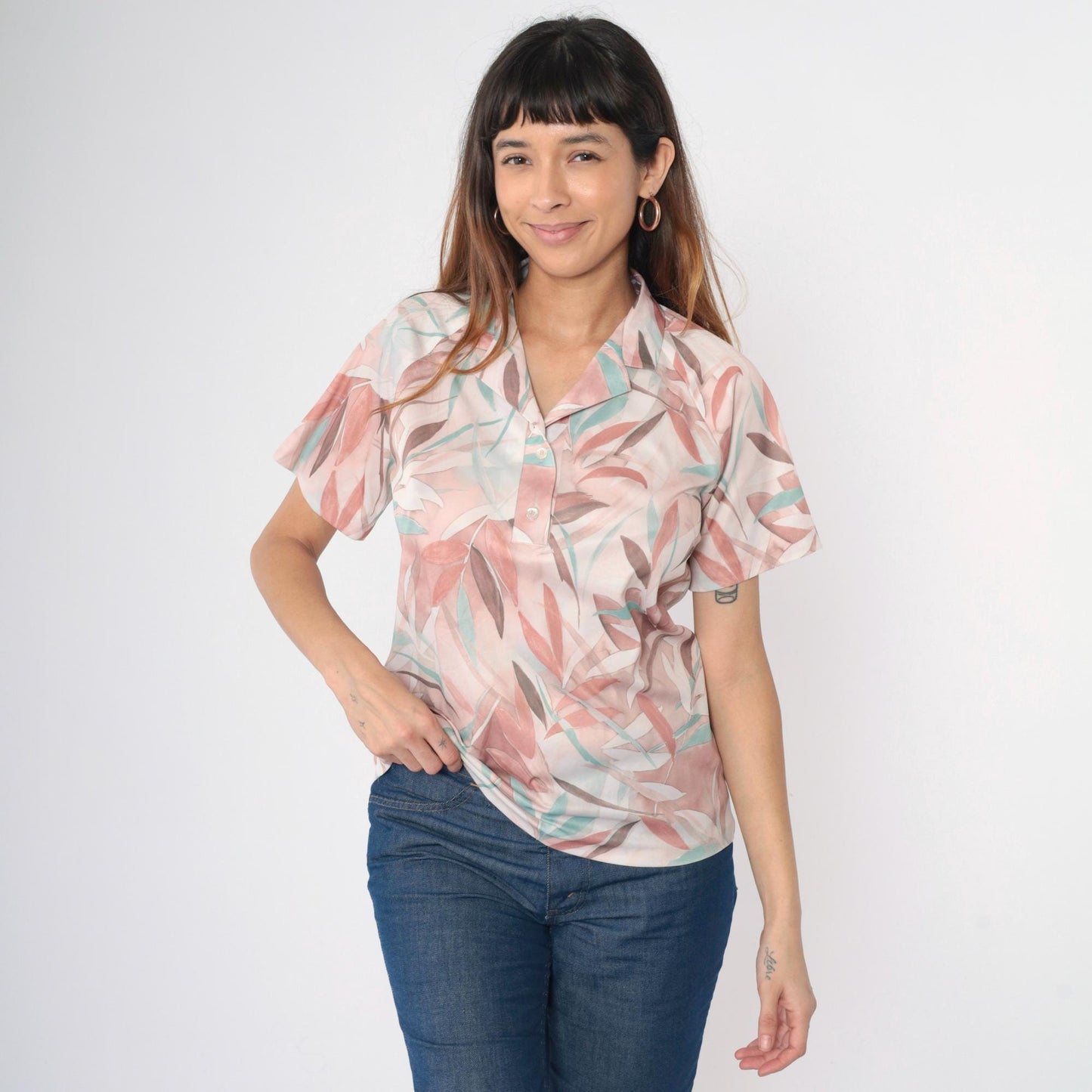 80s Botanical Leaf Print Blouse Pastel Blue Button-Up Collared Shirt Medium