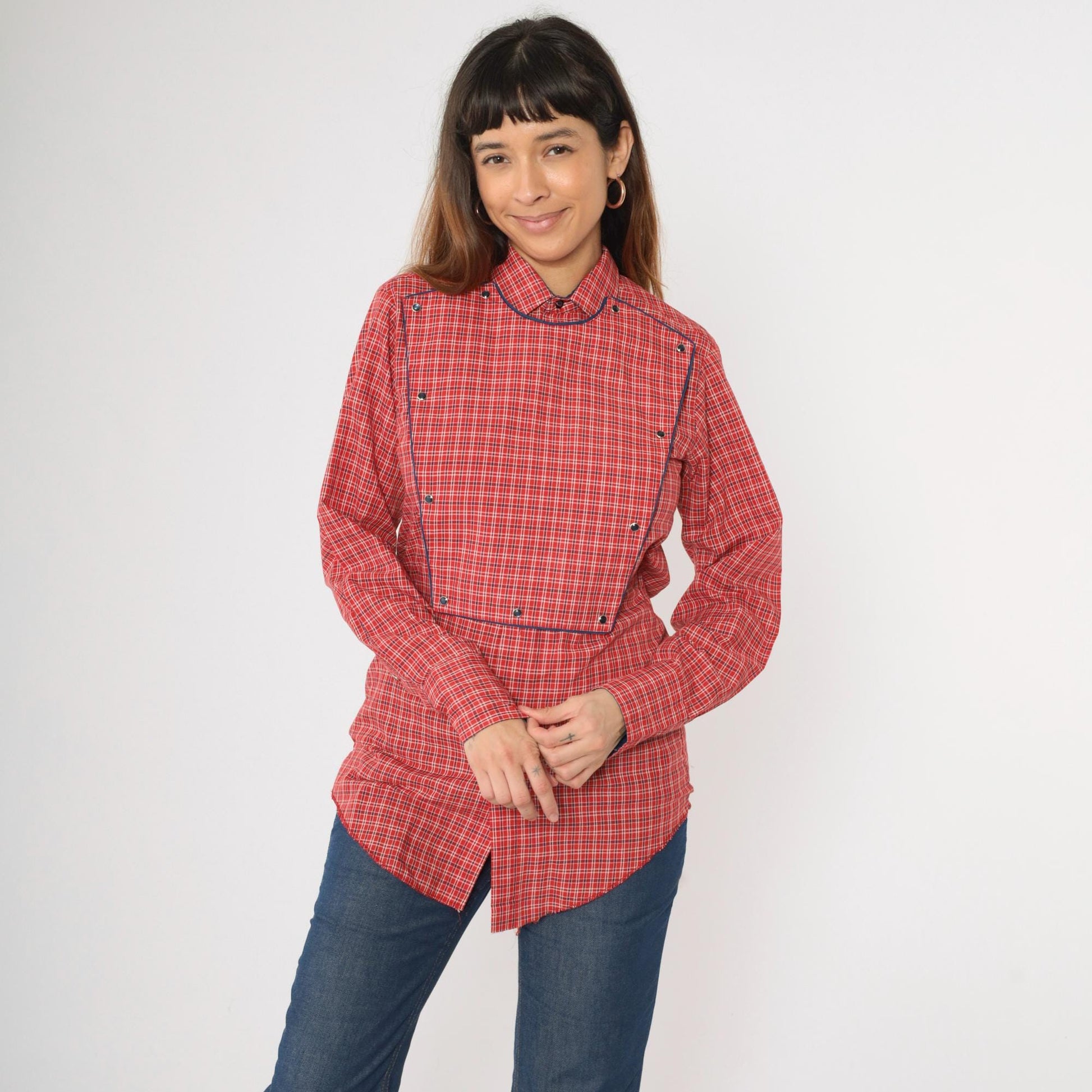 70s Western Shirt Red Plaid Pearl Snap Bib Front Long Tail Small S