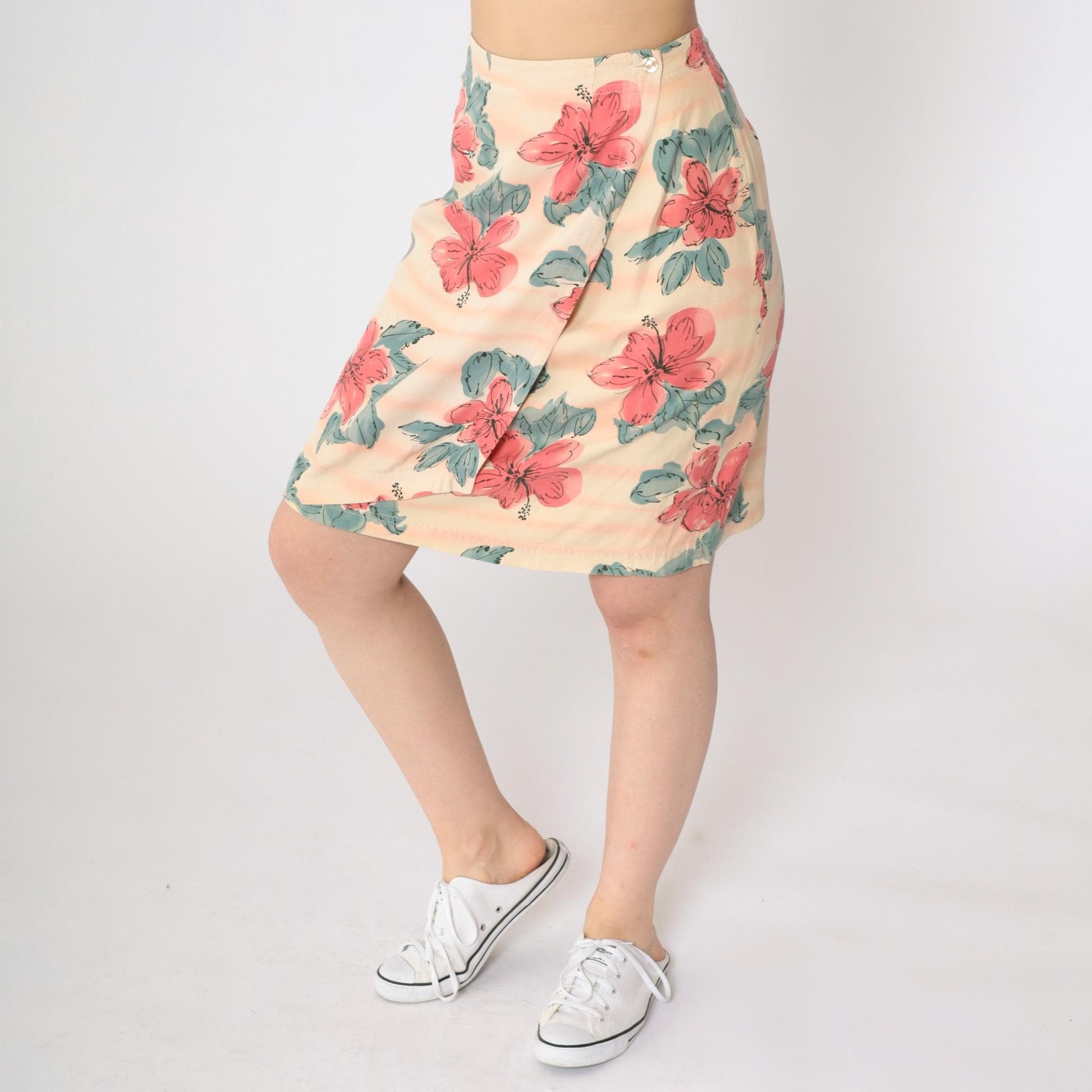 Y2K Silk Floral Mini Skirt Cream Coral Flower Print High Waisted Medium