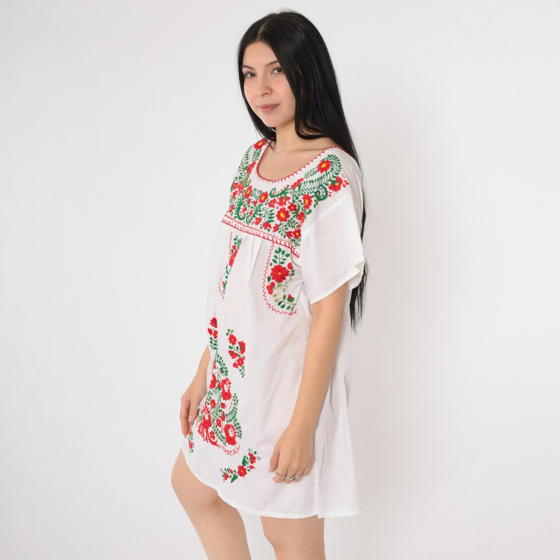 90s Mexican Embroidered Mini Dress White Floral Red Green Short Sleeve Medium M