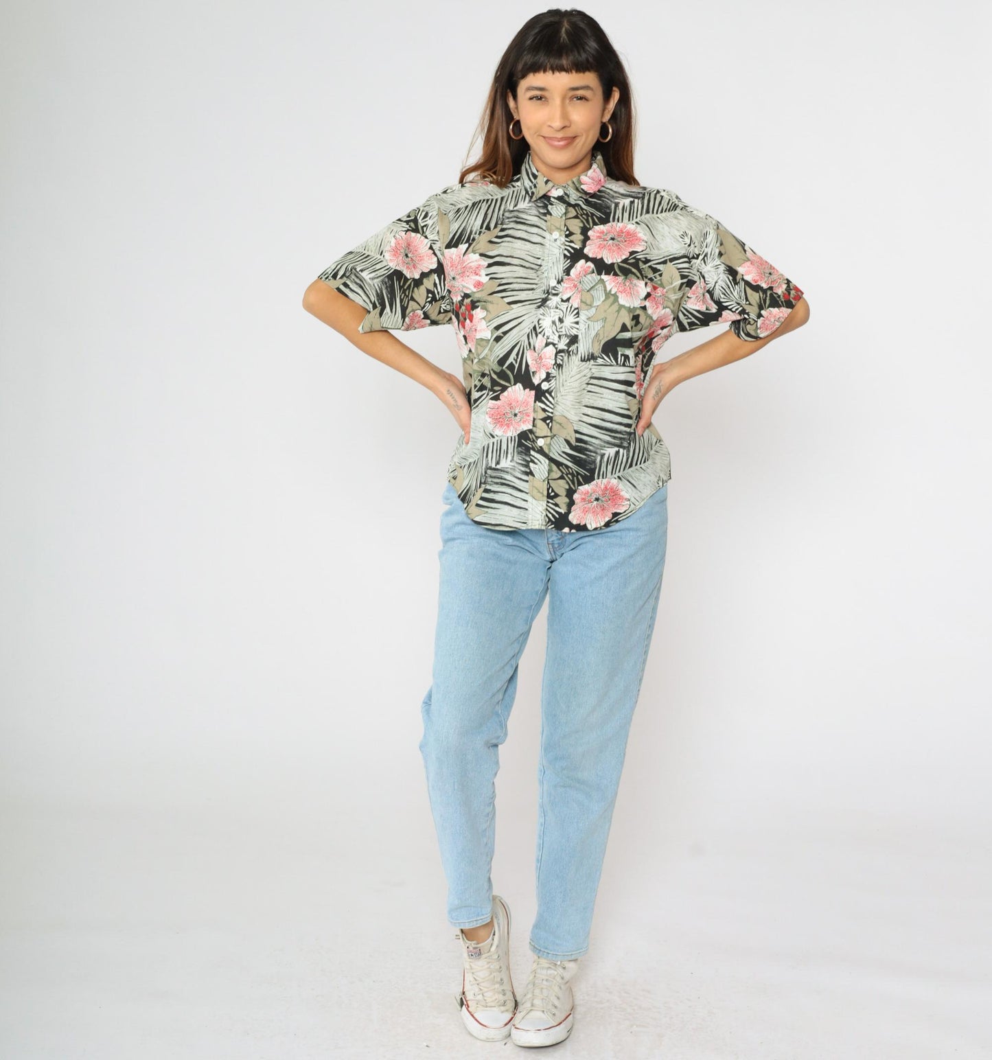 90s Tropical Floral Button Up Blouse Short Sleeve Black Grey Red Large