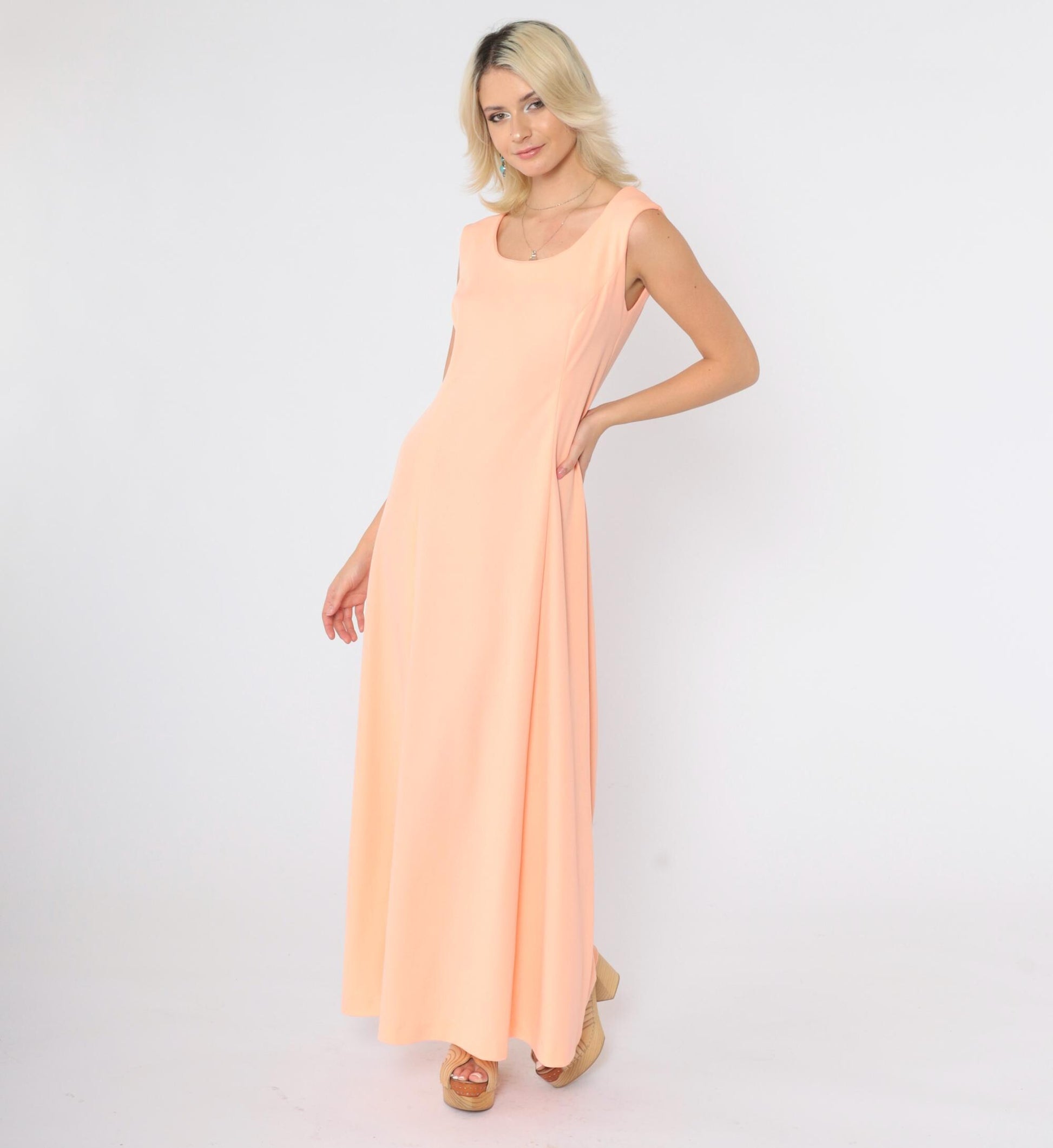 70s Peach Maxi Dress Sleeveless Princess Seam A-Line Disco Gown Small