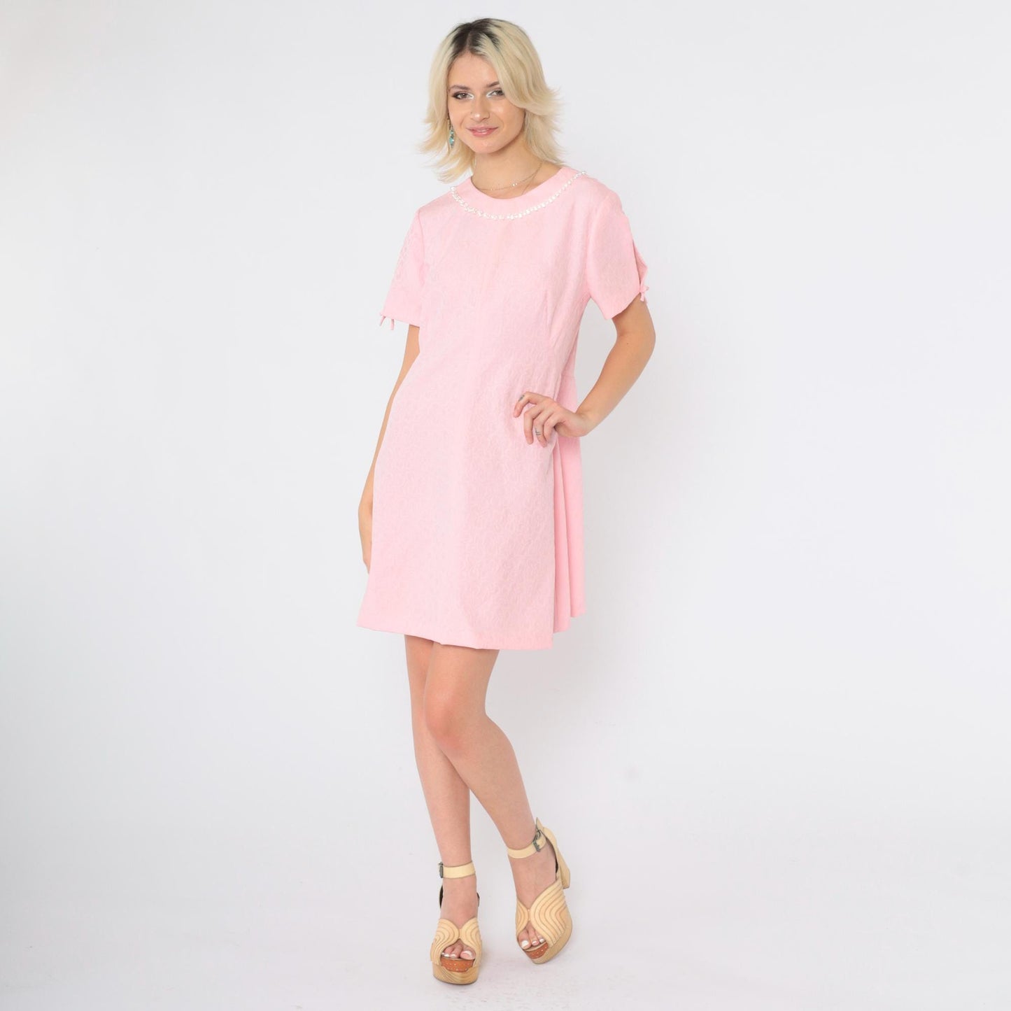 60s Pink Mod Shift Dress Iridescent Beaded Collar Floral Mini Medium Large