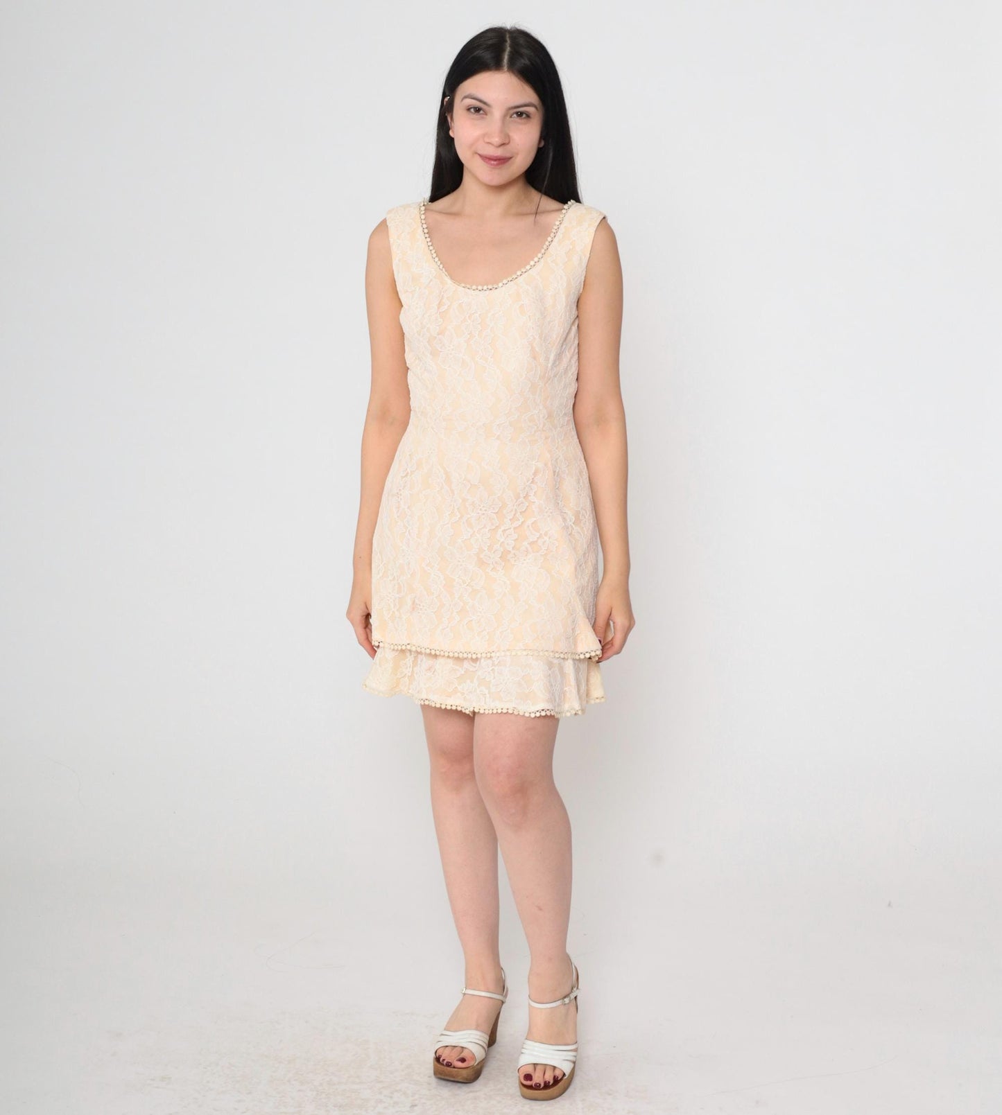 60s Lilli Diamond Cream Lace Shift Dress Sleeveless Mini Scoop Neck Extra Small