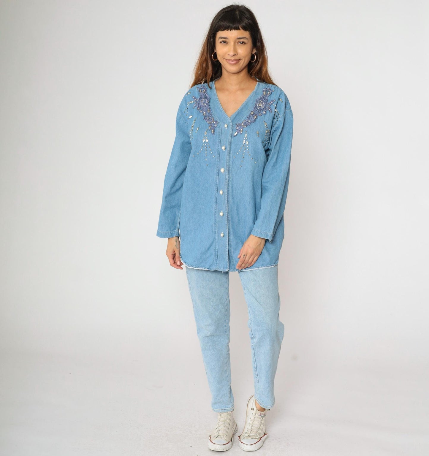 90s Blue Denim Beaded Button-Up Shirt Lace Applique Western V-Neck Extra Large