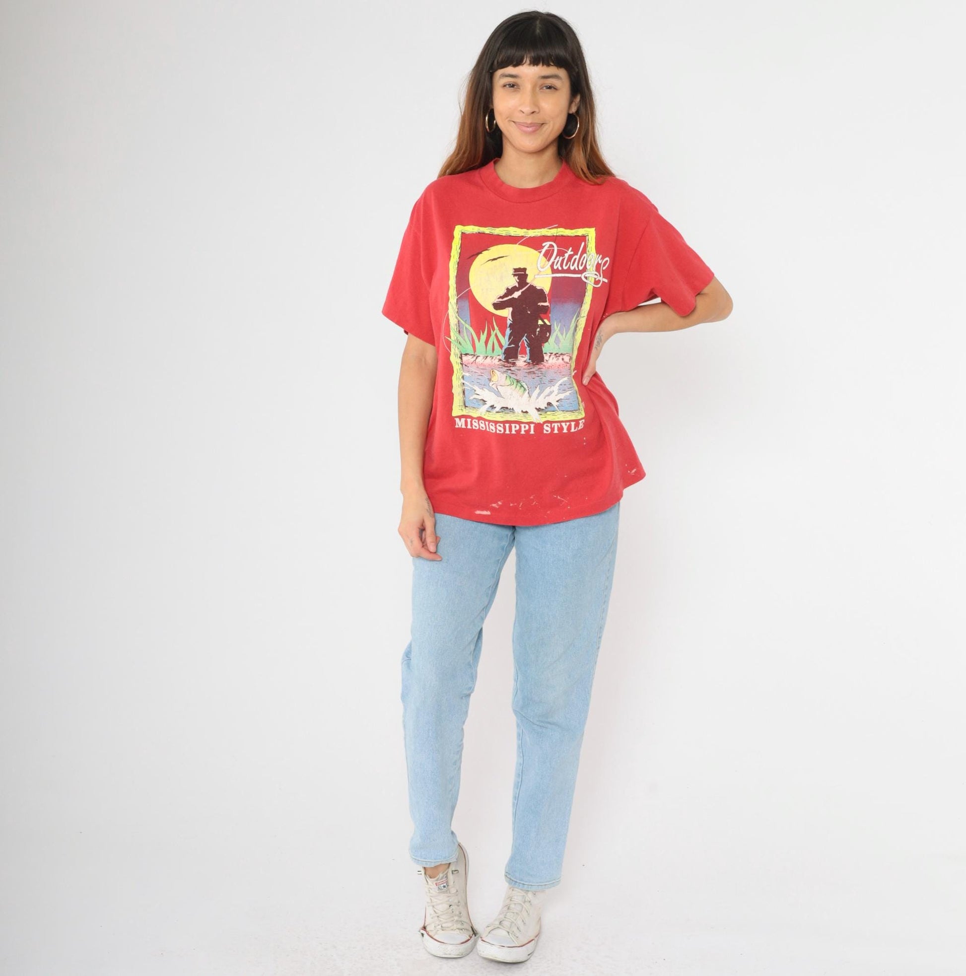 90s Mississippi Fishing Graphic T-Shirt Red Crewneck Large