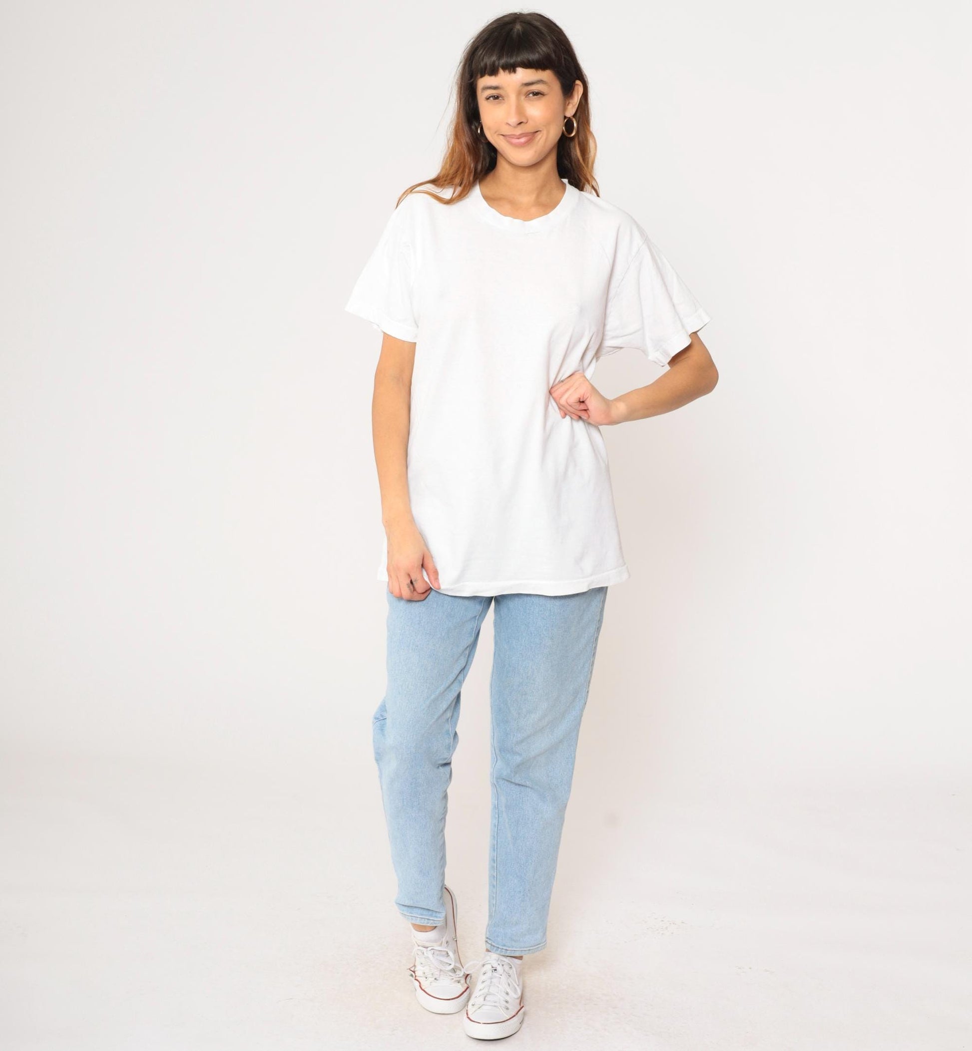 90s Fruit of the Loom Plain White Crewneck T-Shirt Cotton Medium