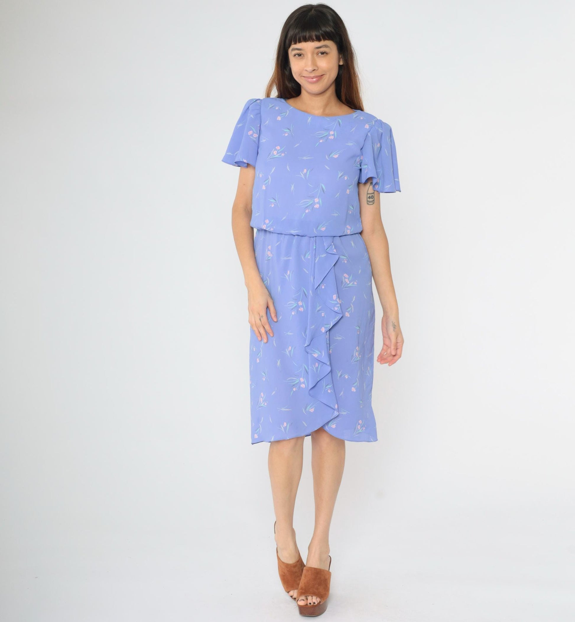 1970s Lavender Floral Midi Dress Flutter Sleeves Blouson Wrap Small