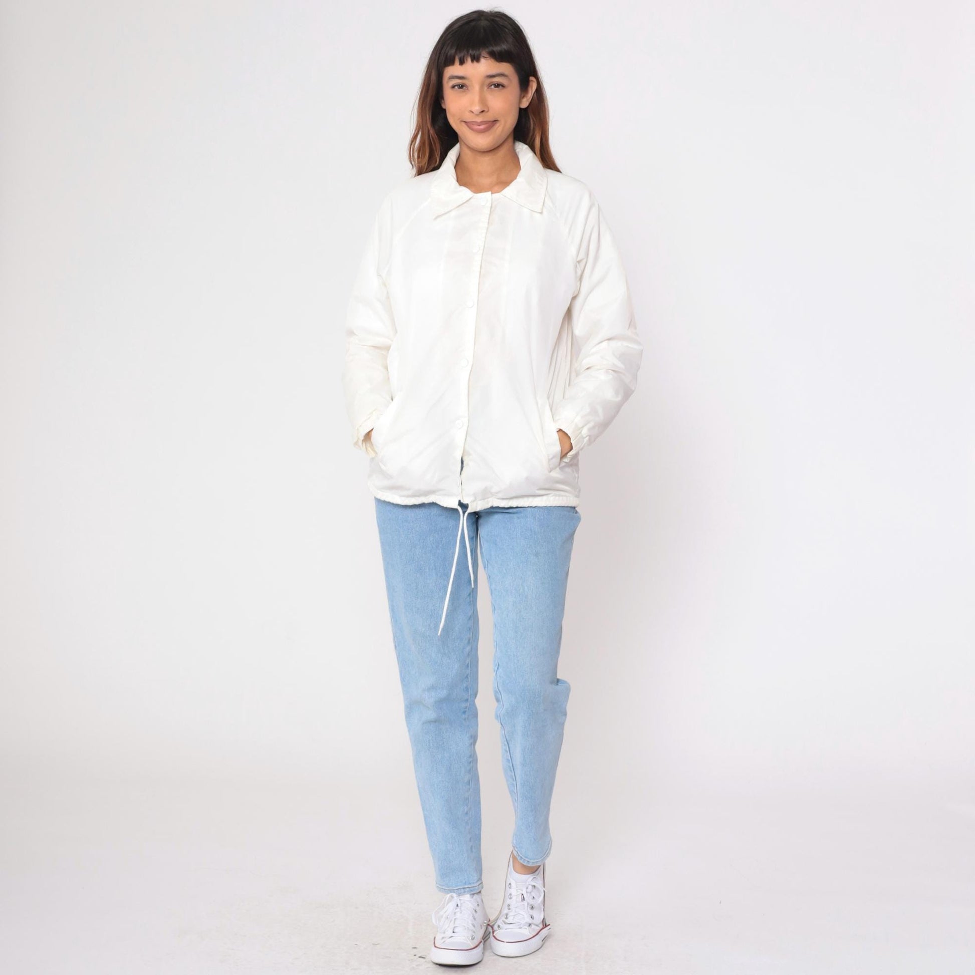 80s White Nylon Windbreaker Jacket Snap Raglan Sleeve Medium