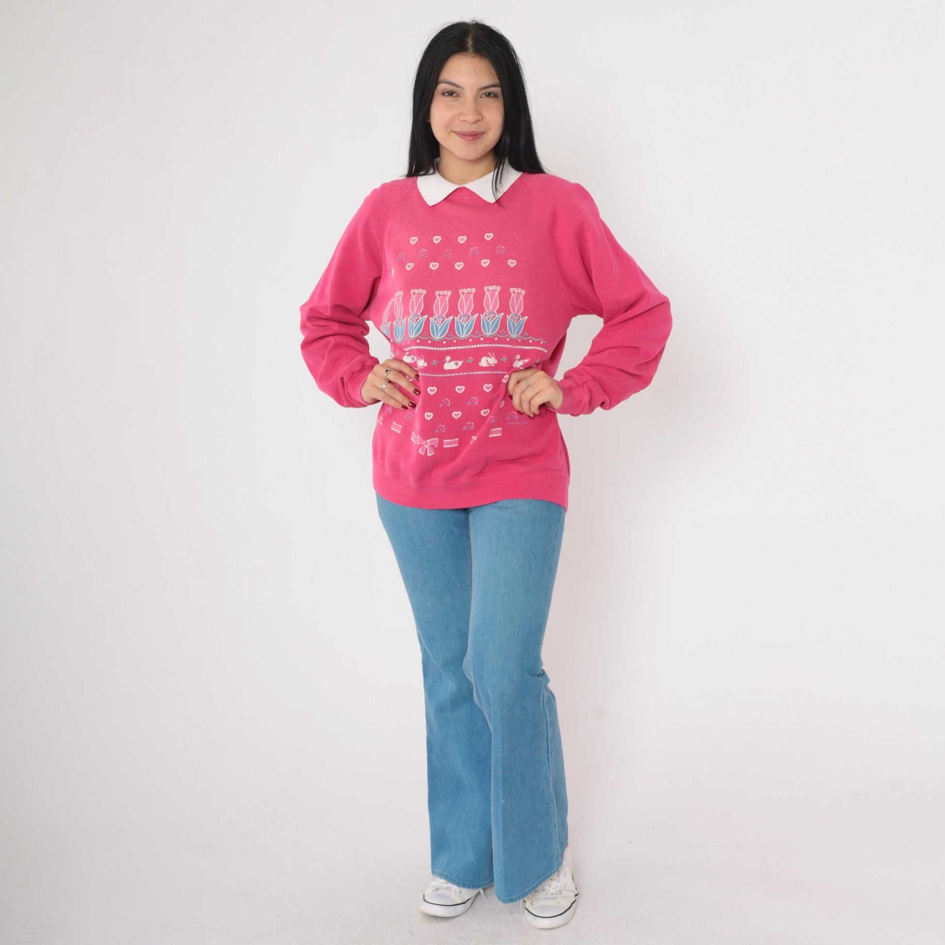 90s Pink Floral Goose & Bunny Graphic Sweatshirt Raglan Collar Medium