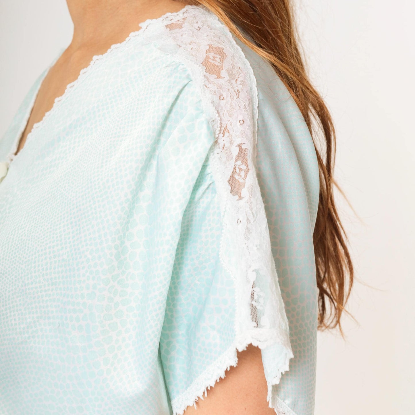 80s Aqua Satin Snakeskin Pajama Top Lace Trim Cropped V-Neck Medium
