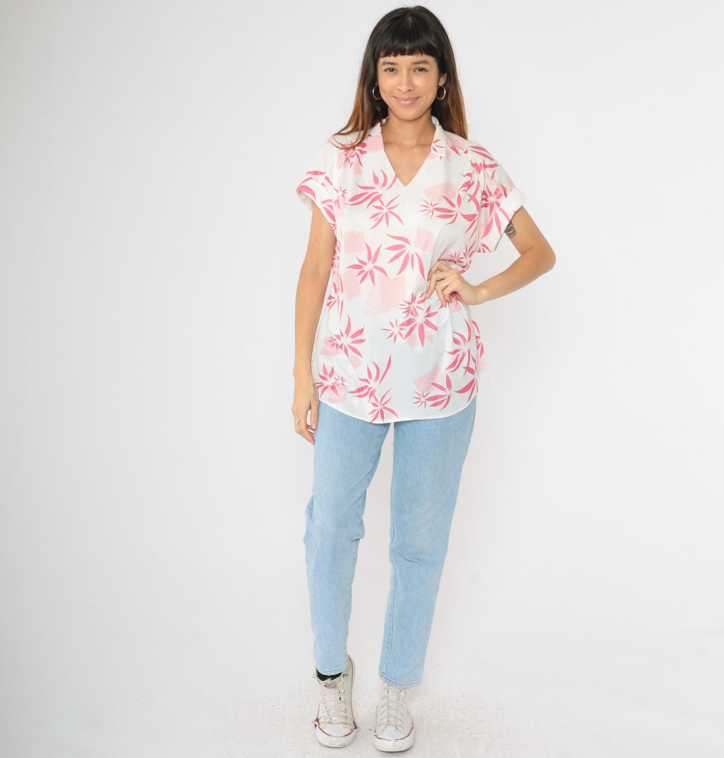 80s Aimee of California Hawaiian Shirt White Pink Tropical Print V-Neck Large L