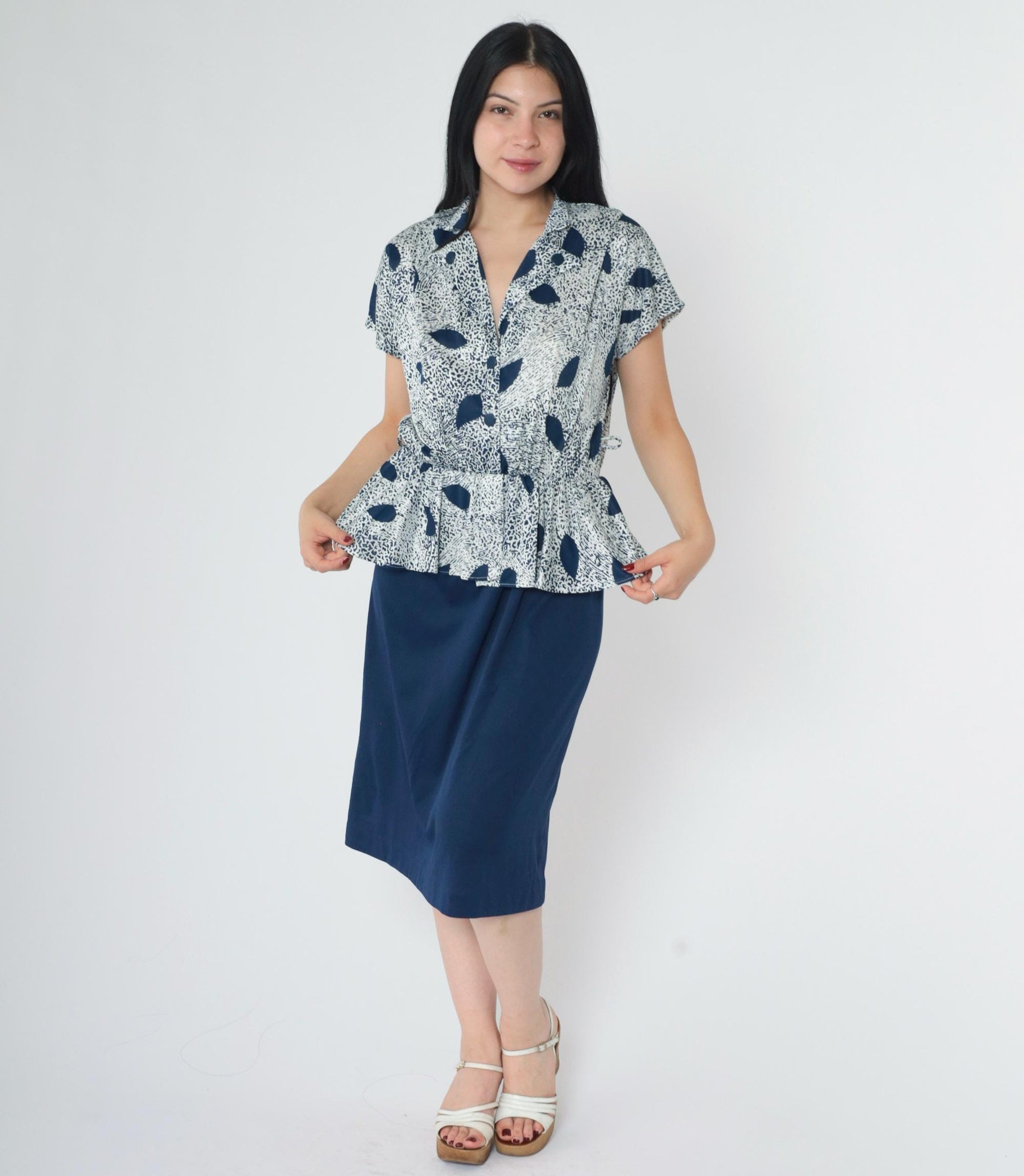 80s Abstract Peplum Midi Dress Blue White V Neck Button Up High Waisted Medium Large
