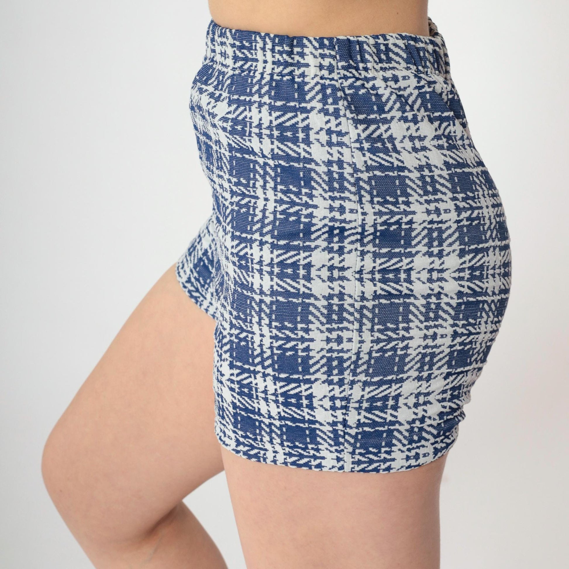 70s Blue Plaid High-Waist Hotpants Elastic Waistband Polyester Shorts XS