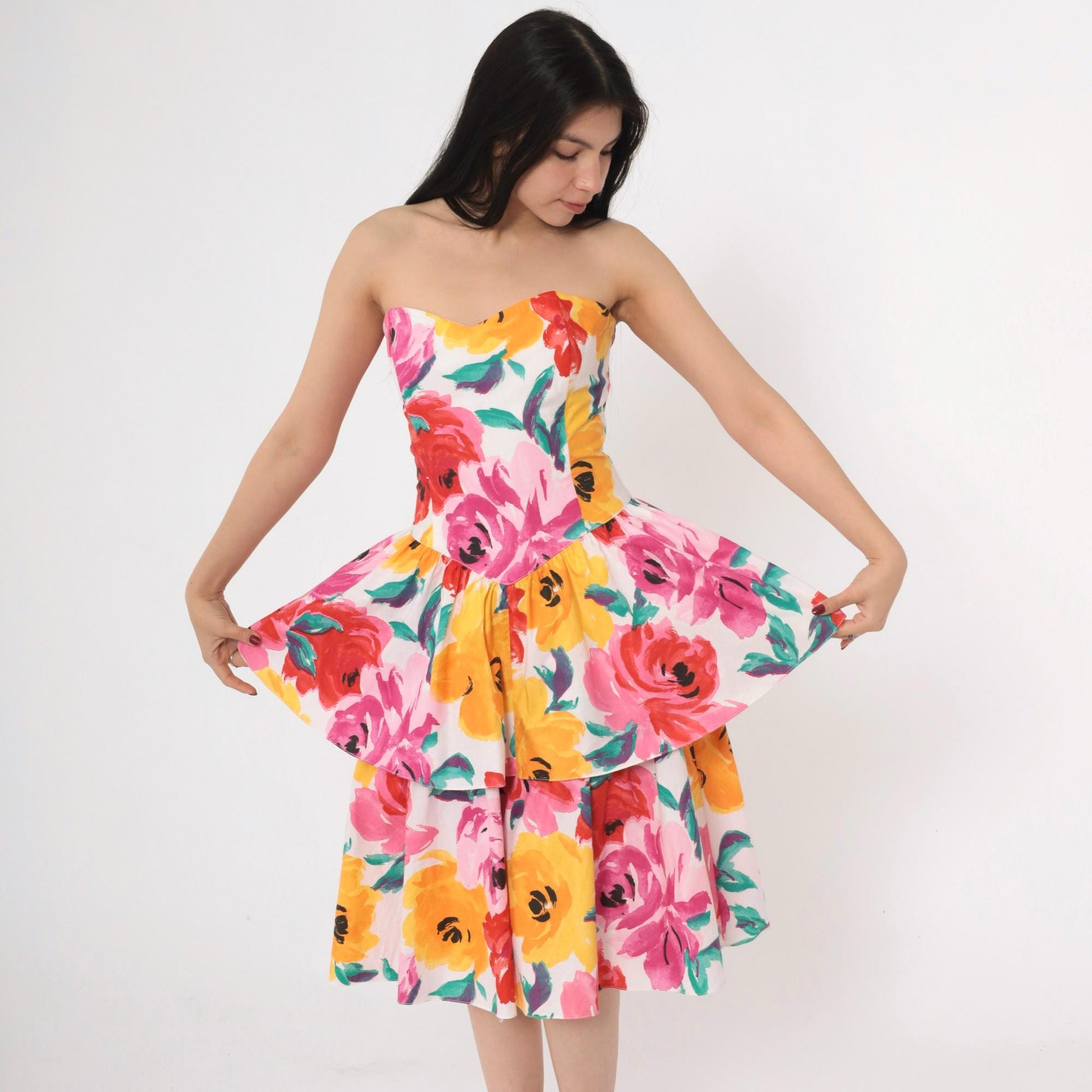 80s Robbie Bee Strapless Floral Midi Dress Sweetheart Neckline Smocked Pink Yellow Small Medium
