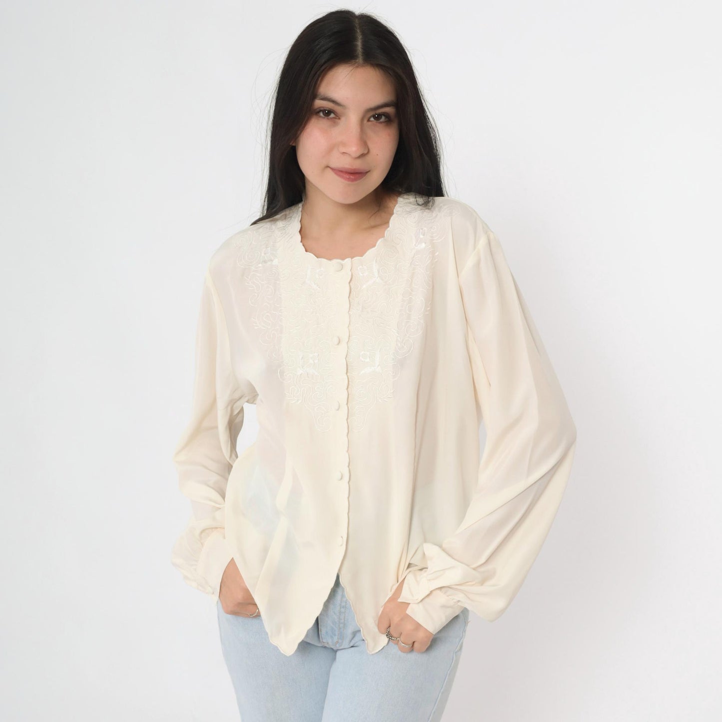 90s Mikado Ivory Embroidered Blouse Bird Motif Scalloped Long Sleeve Large L