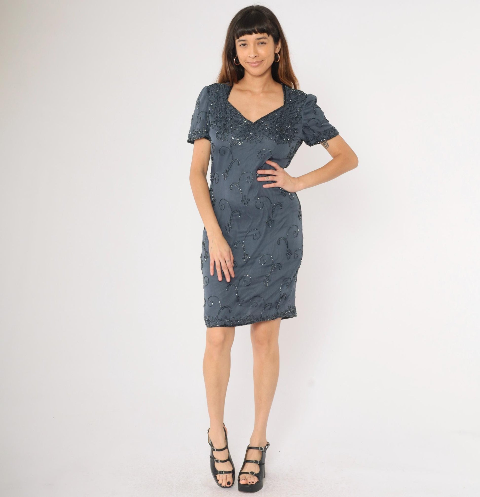 90s JMD New York Grey Silk Beaded Sheath Dress Sweetheart Neckline Small S