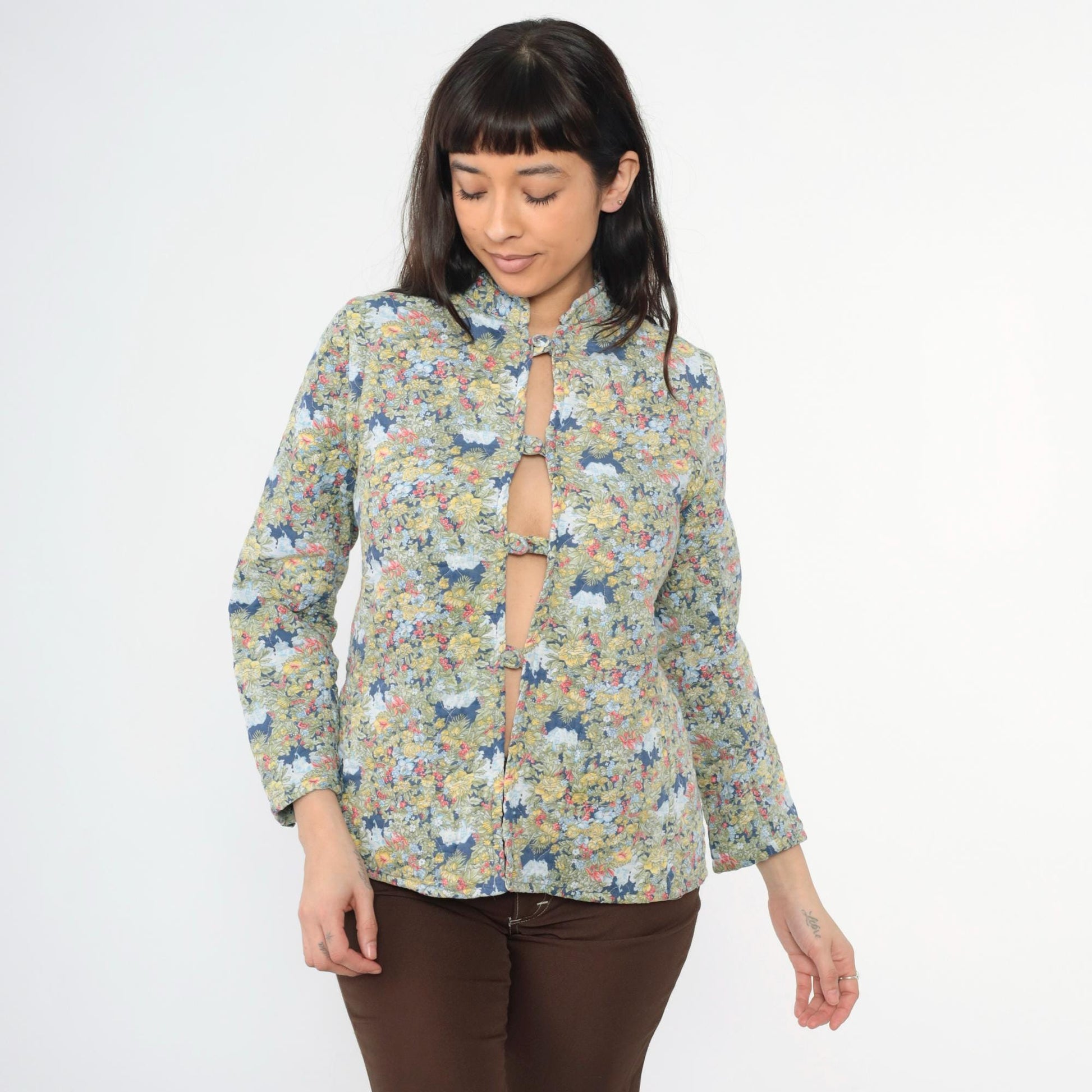 80s Quilted Floral Jacket Mandarin Collar Chinese Knot Buttons Small