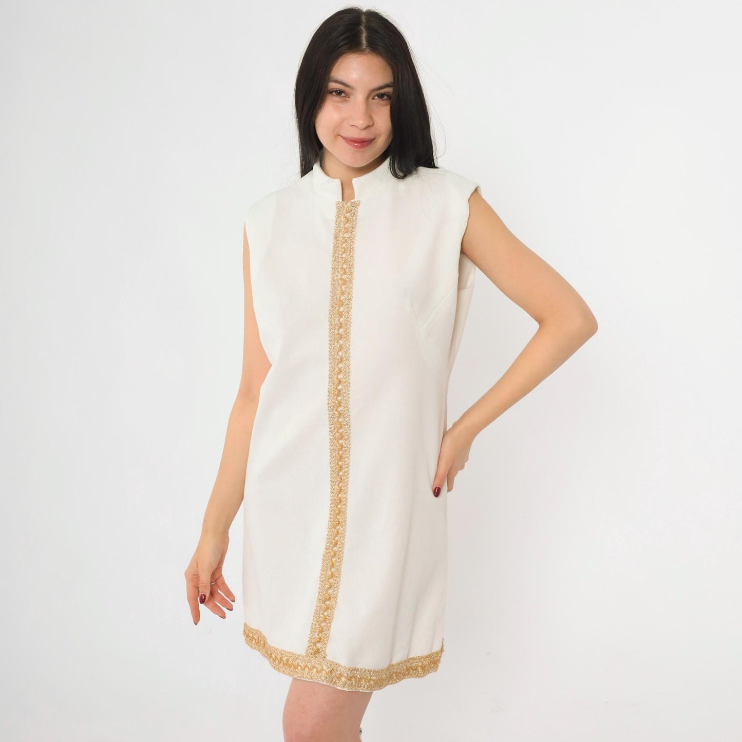 60s White Mini Shift Dress Gold Trim Sleeveless Space Age Medium M