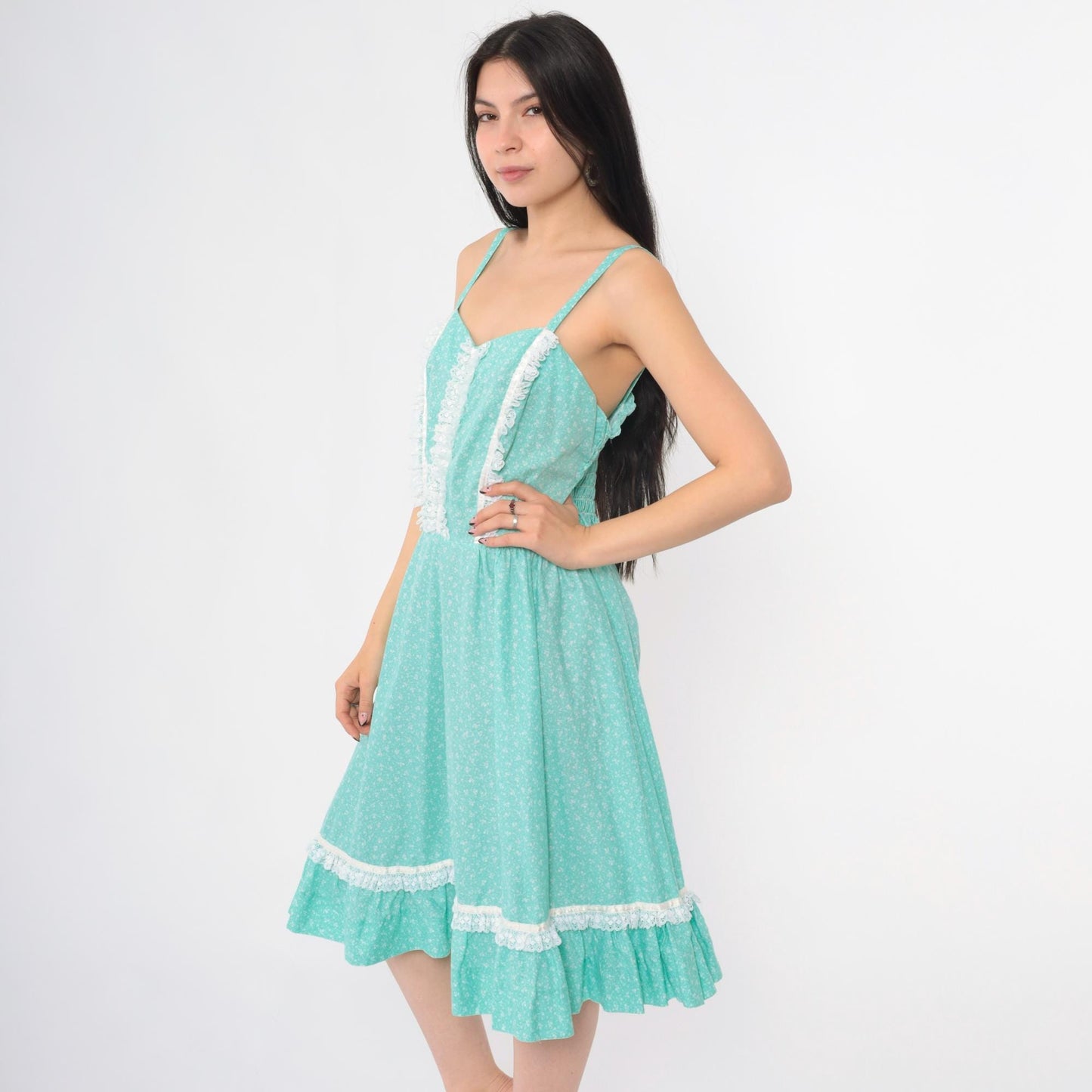 80s Green Floral Prairie Dress Sweetheart Neckline Smocked Midi Large