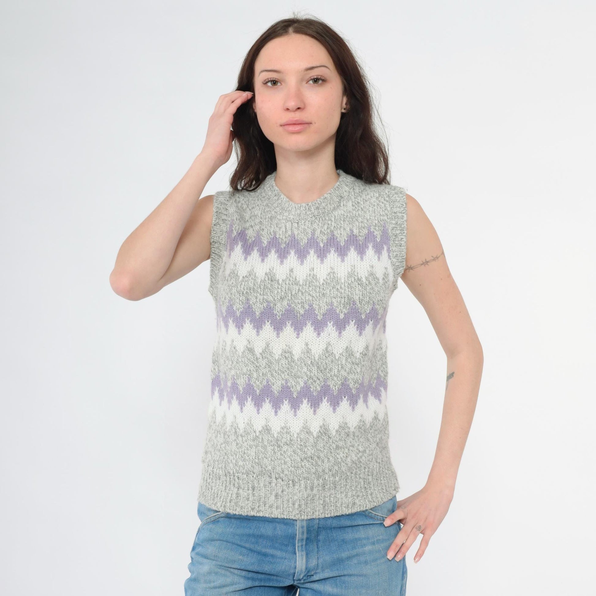 80s Grey Wool Blend Sweater Vest Lavender White Zig Zag Knit Crewneck Extra Small