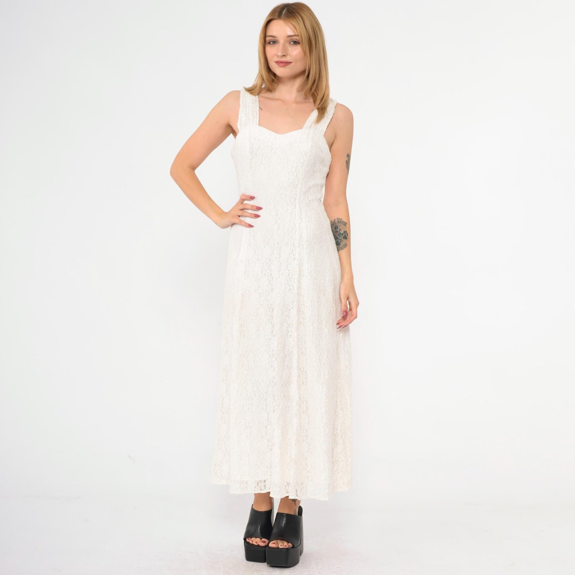 90s White Lace Maxi Dress Sweetheart Neckline Ankle Length Small