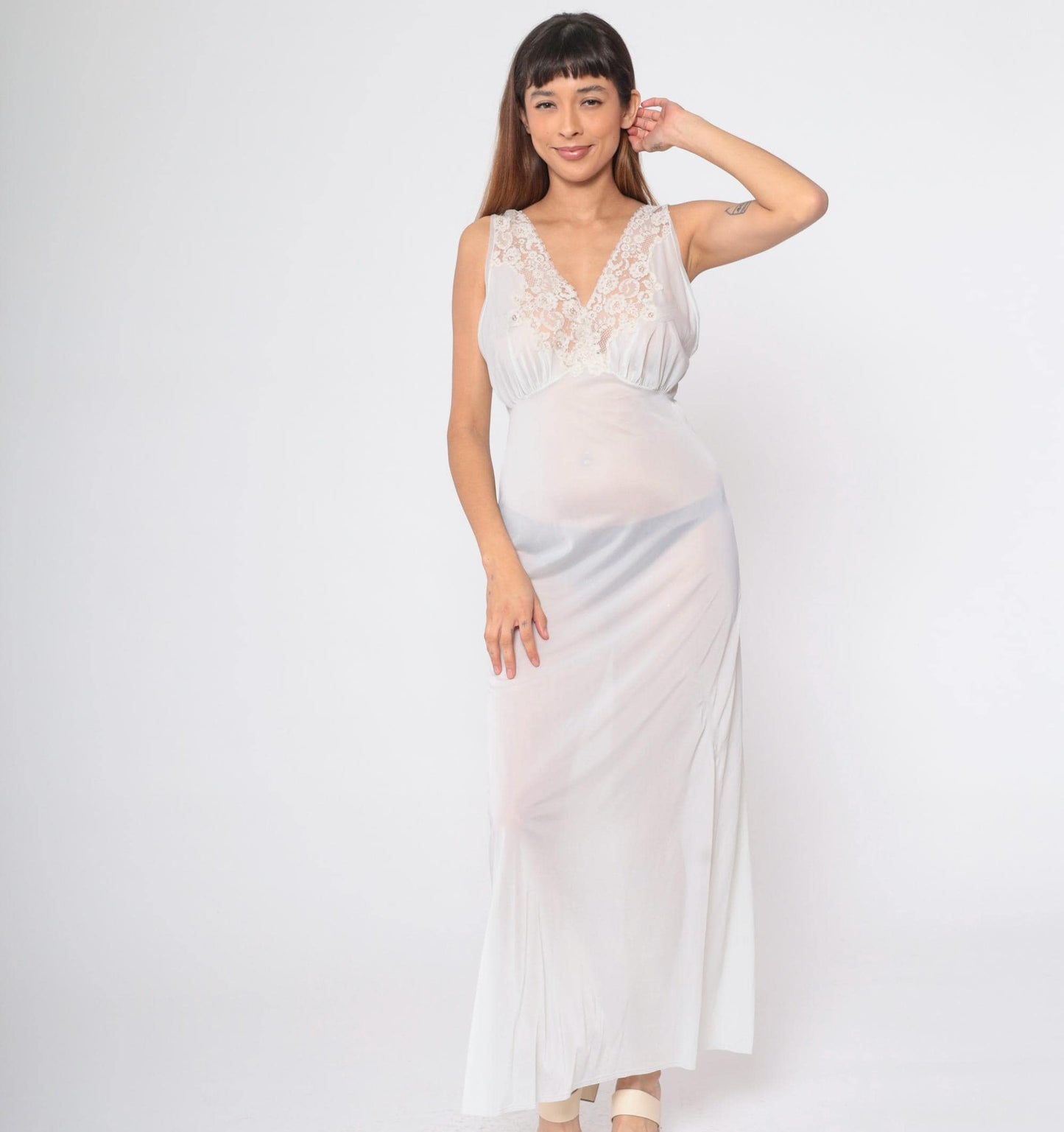 70s White Nylon Maxi Nightgown Lace Trim Empire Waist V Neck Medium M