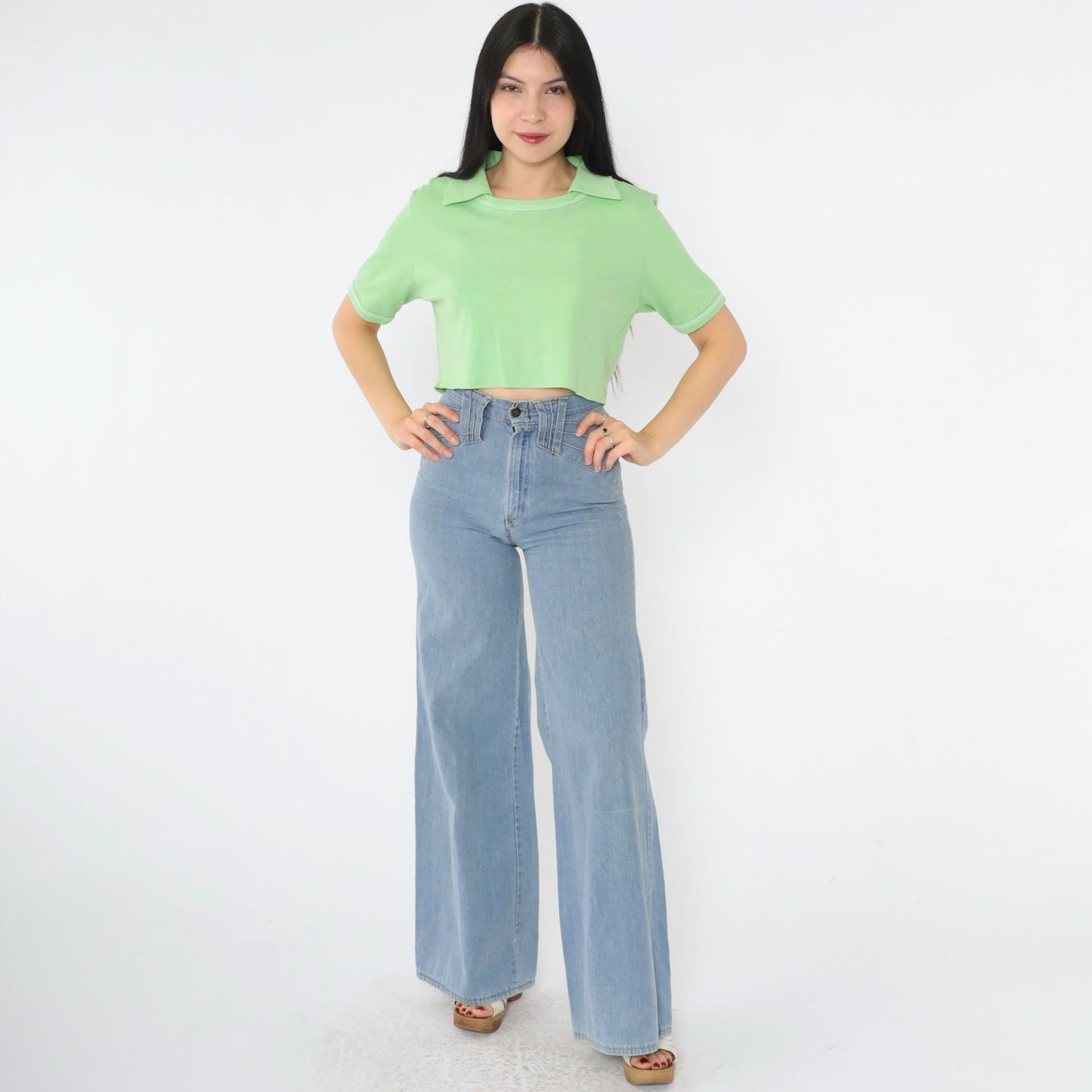 70s Mint Green Cropped Collared Blouse Short Sleeve Raw Hem Small Medium