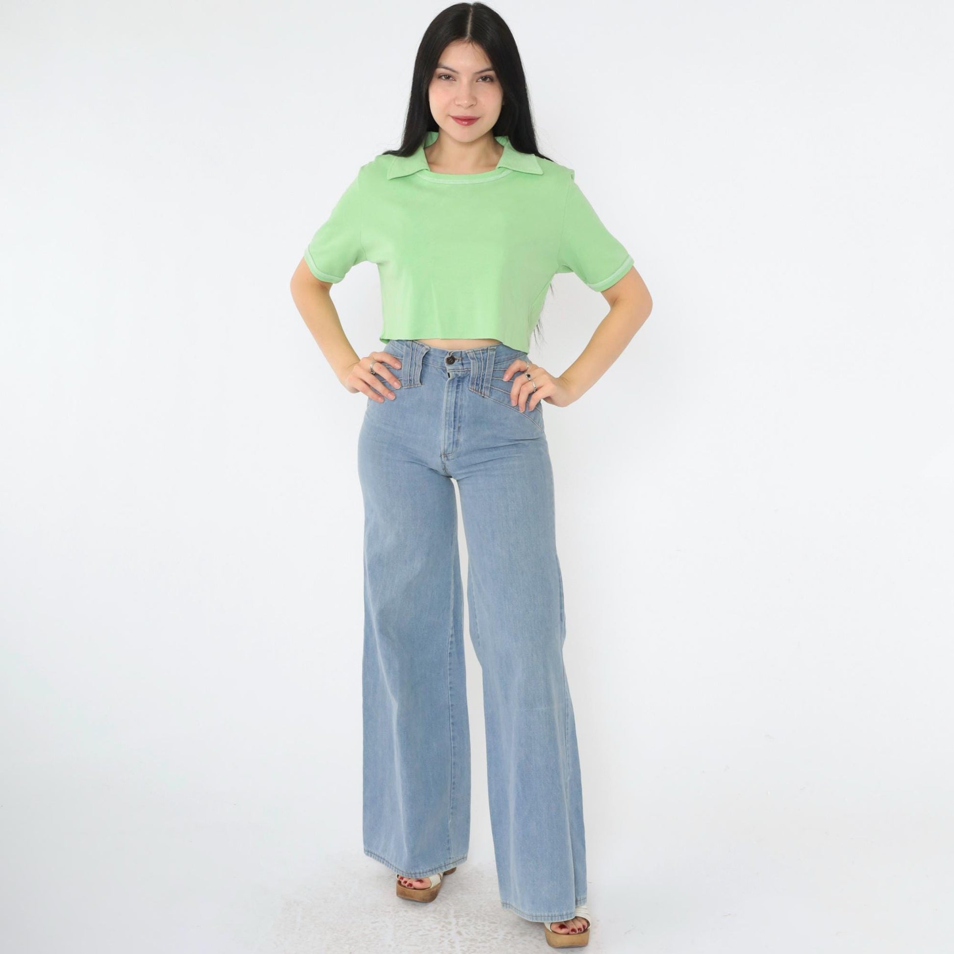 70s Mint Green Cropped Collared Blouse Short Sleeve Raw Hem Small Medium