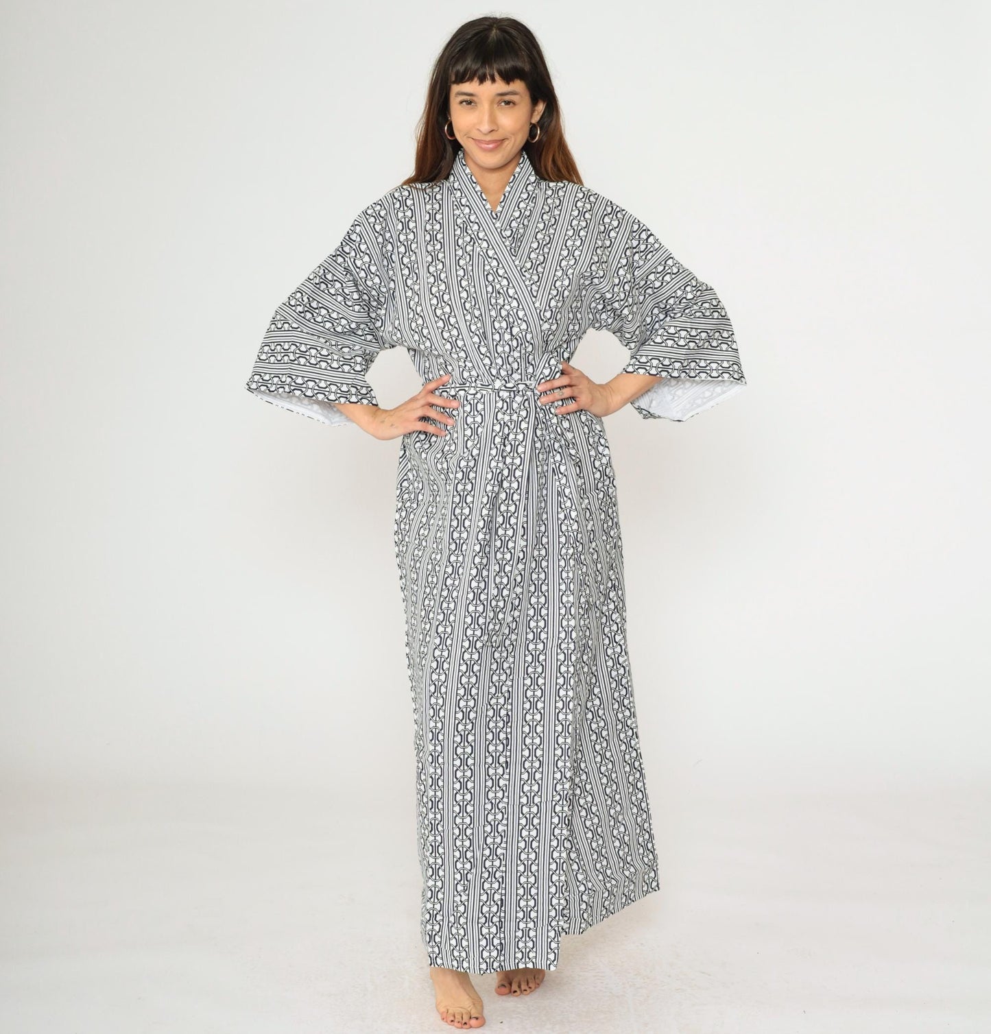 70s Kimono Maxi Robe White Blue Geometric Striped Print Open Front Medium Large