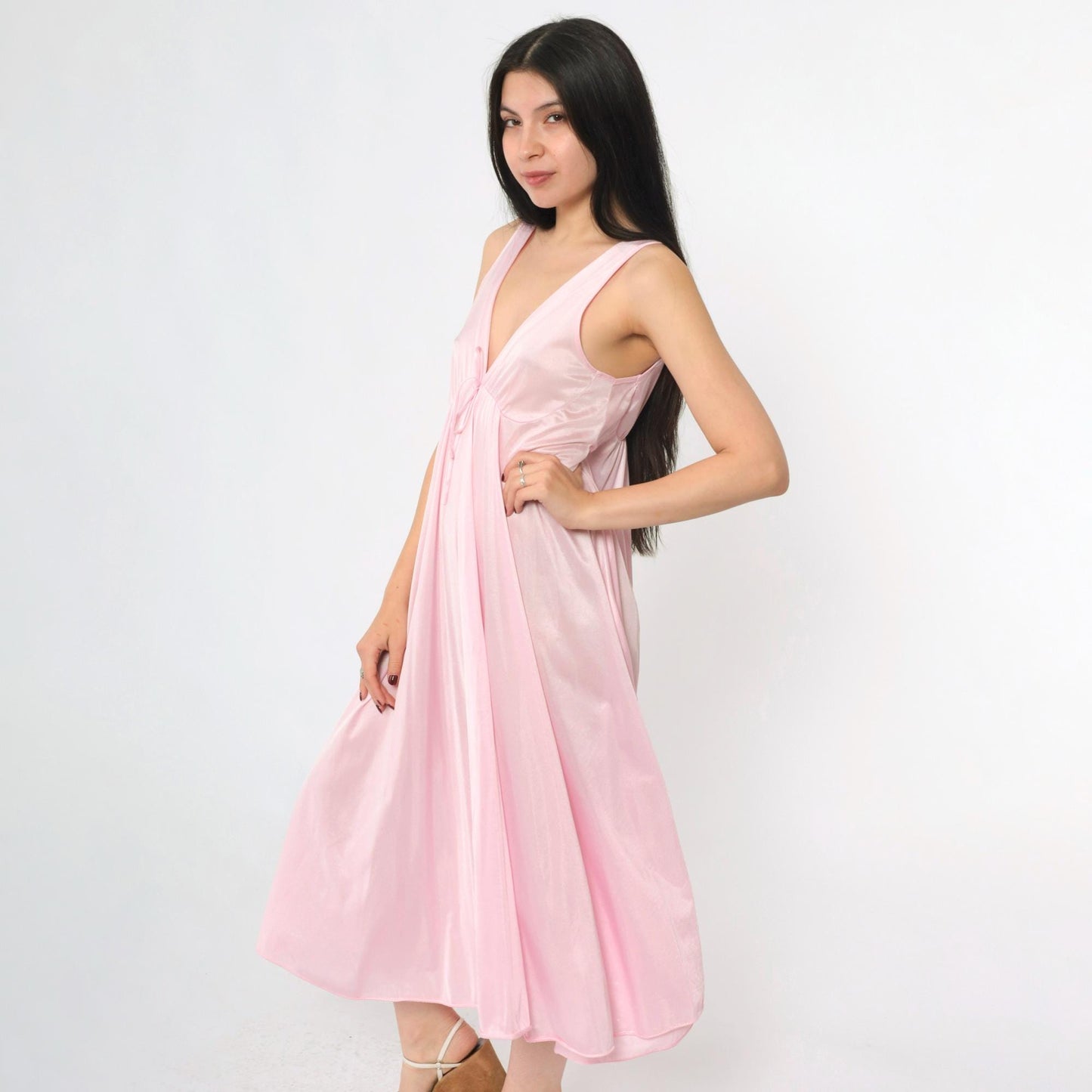80s Baby Pink Nylon Nightgown Deep V Neck Empire Waist Midi Small
